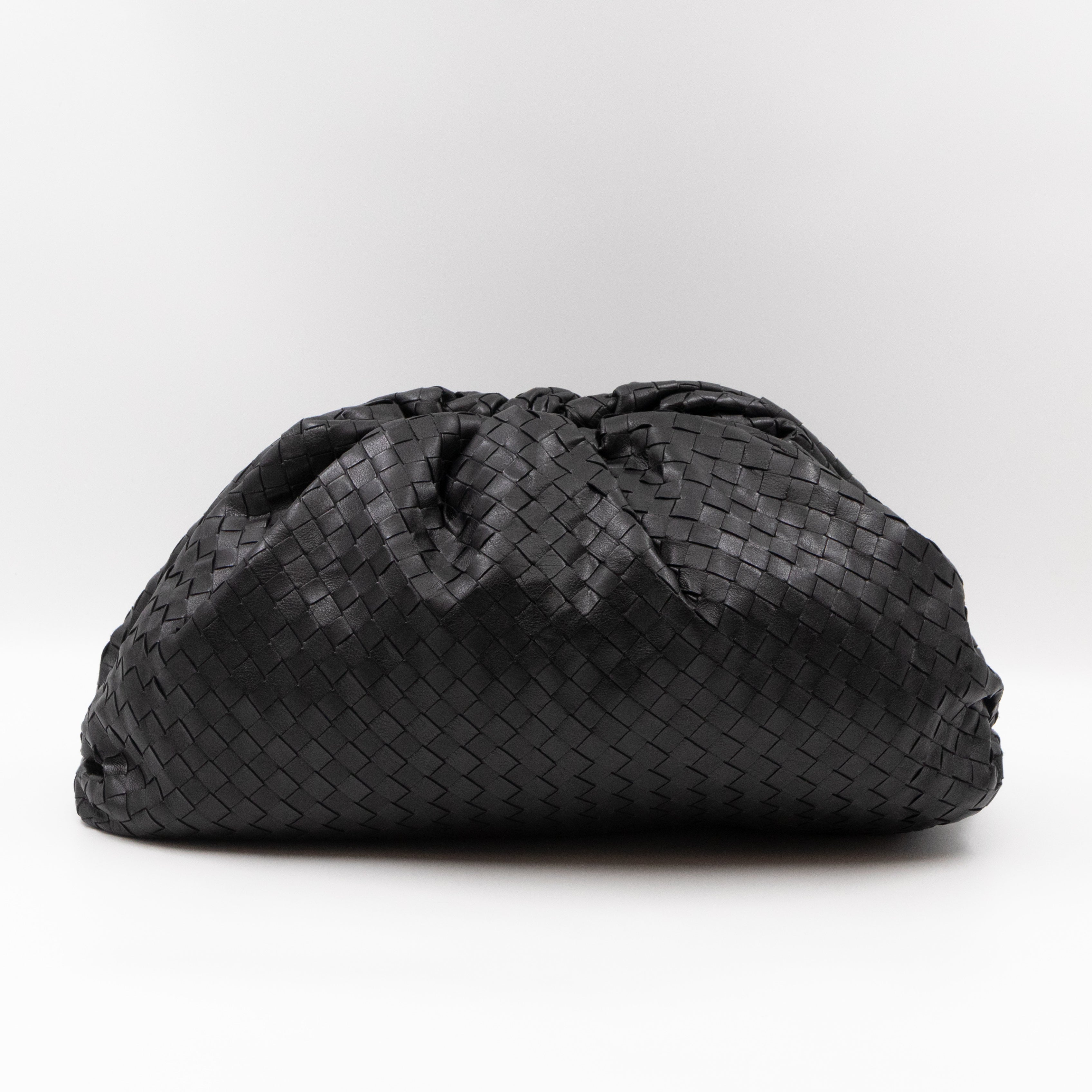 Pouch Clutch Intrecciato black Leather