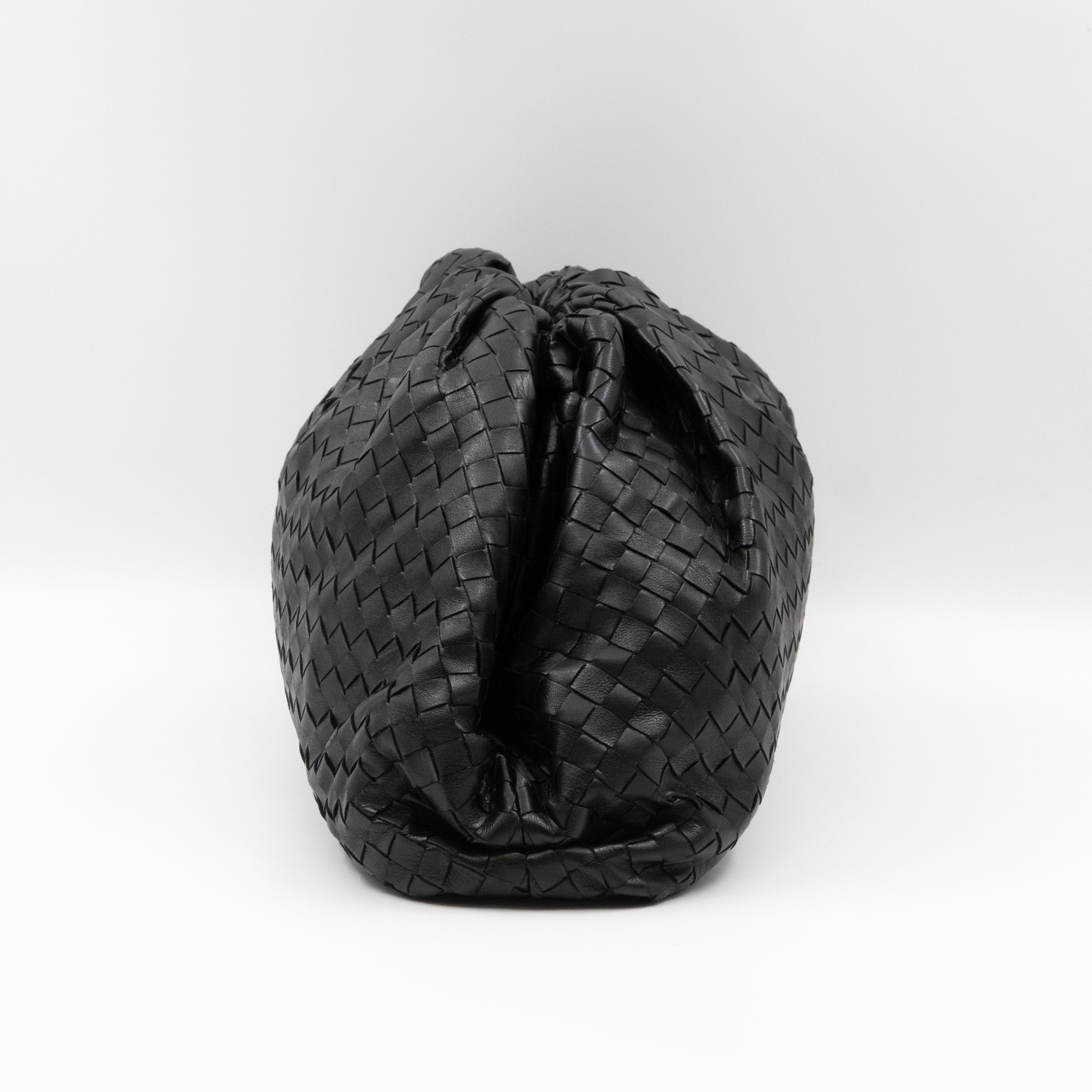 Pouch Clutch Intrecciato black Leather