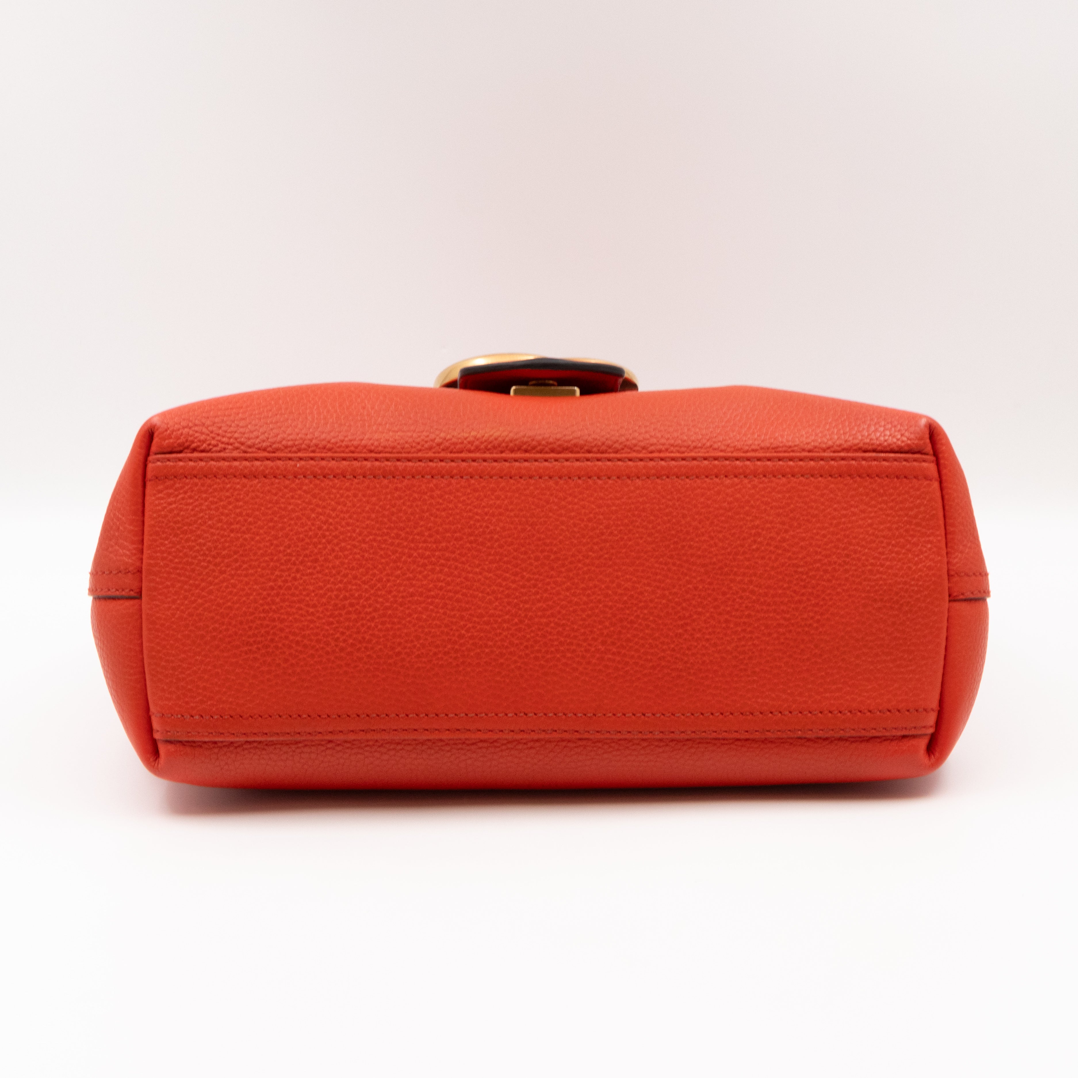 GG Marmont Shoulder Bag Orange Pebbled Leather