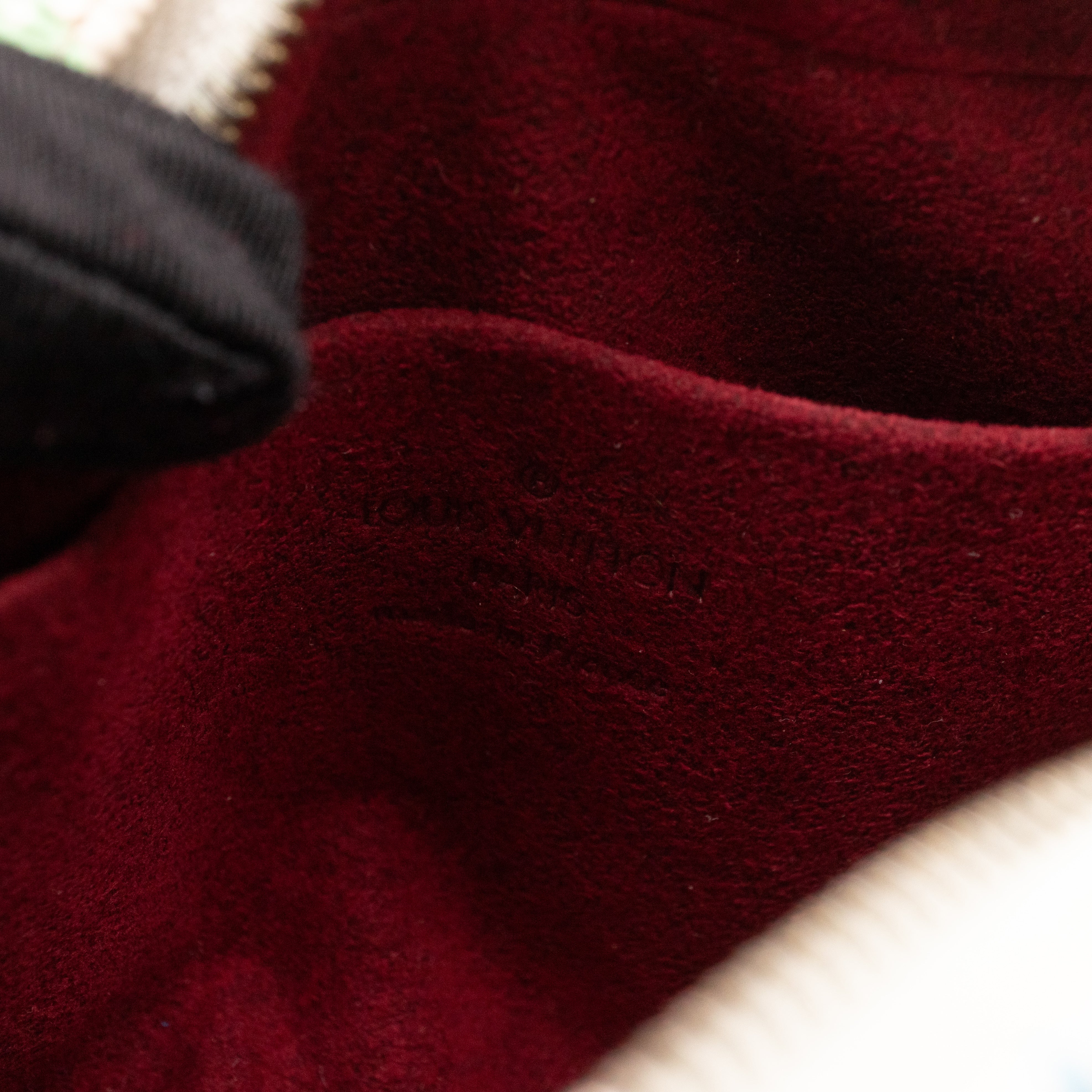 Wapity Case Monogram Multicolore White