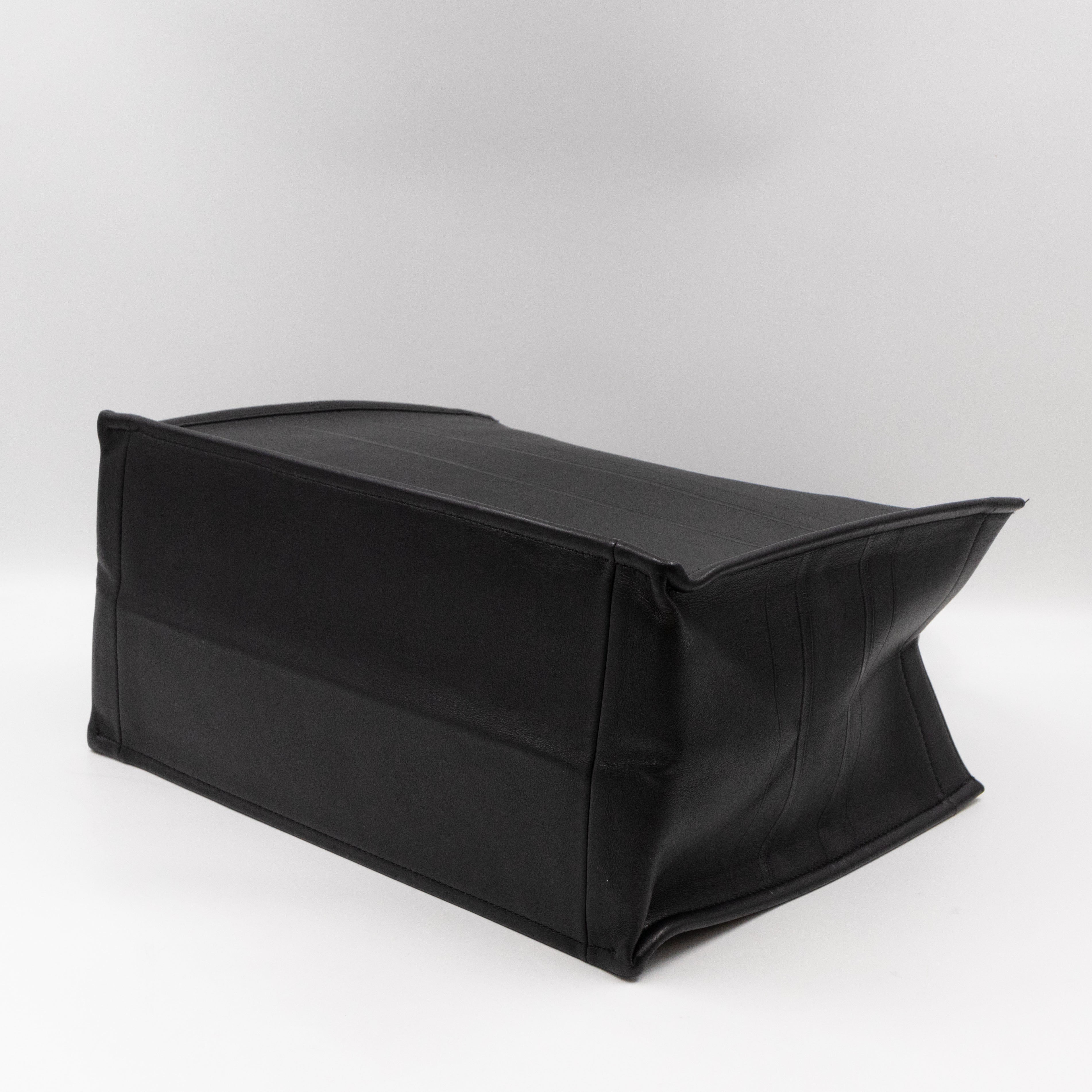 Book Tote Medium Black Oblique Embossed Leather