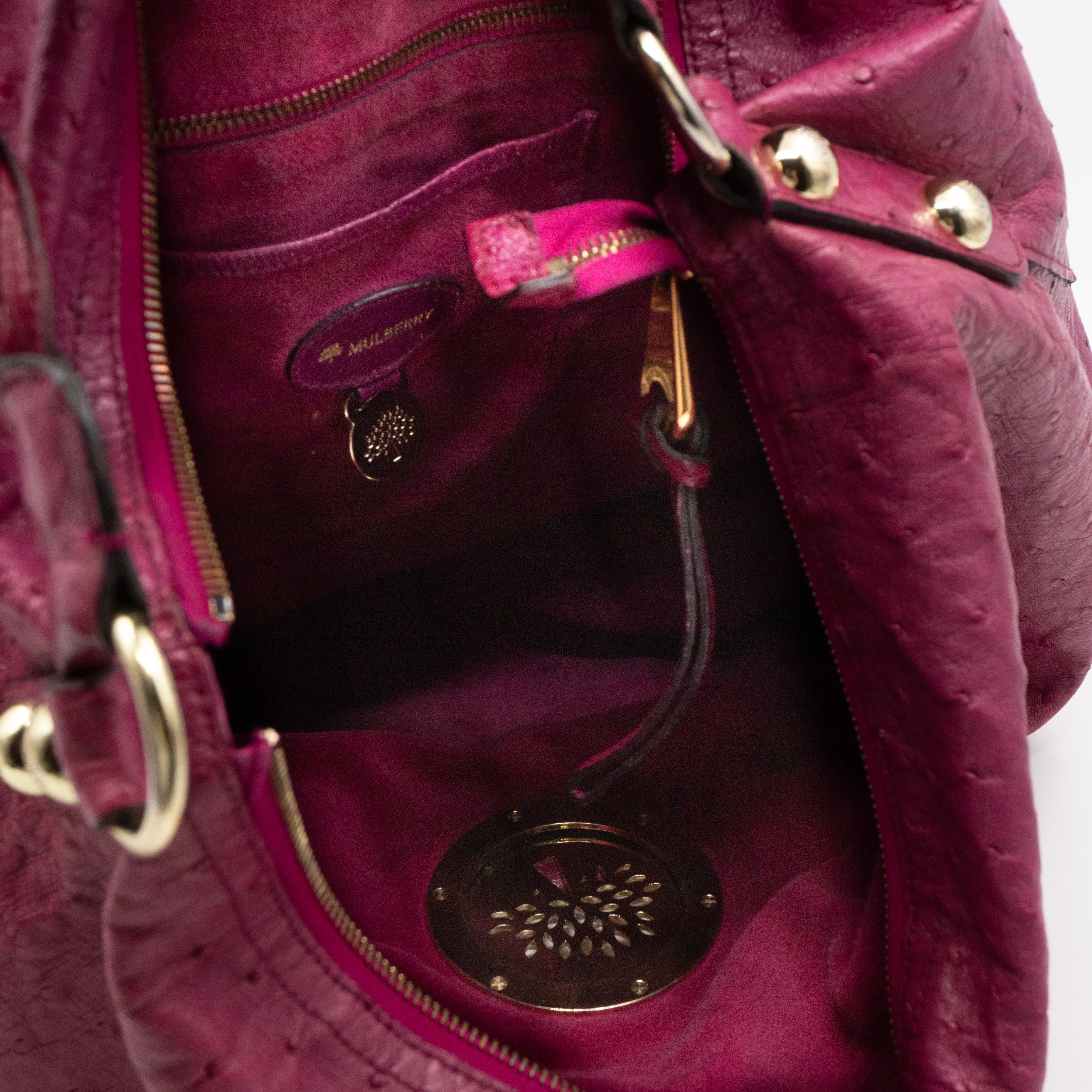 Daria Hobo XL Fuchsia Ostrich Leather