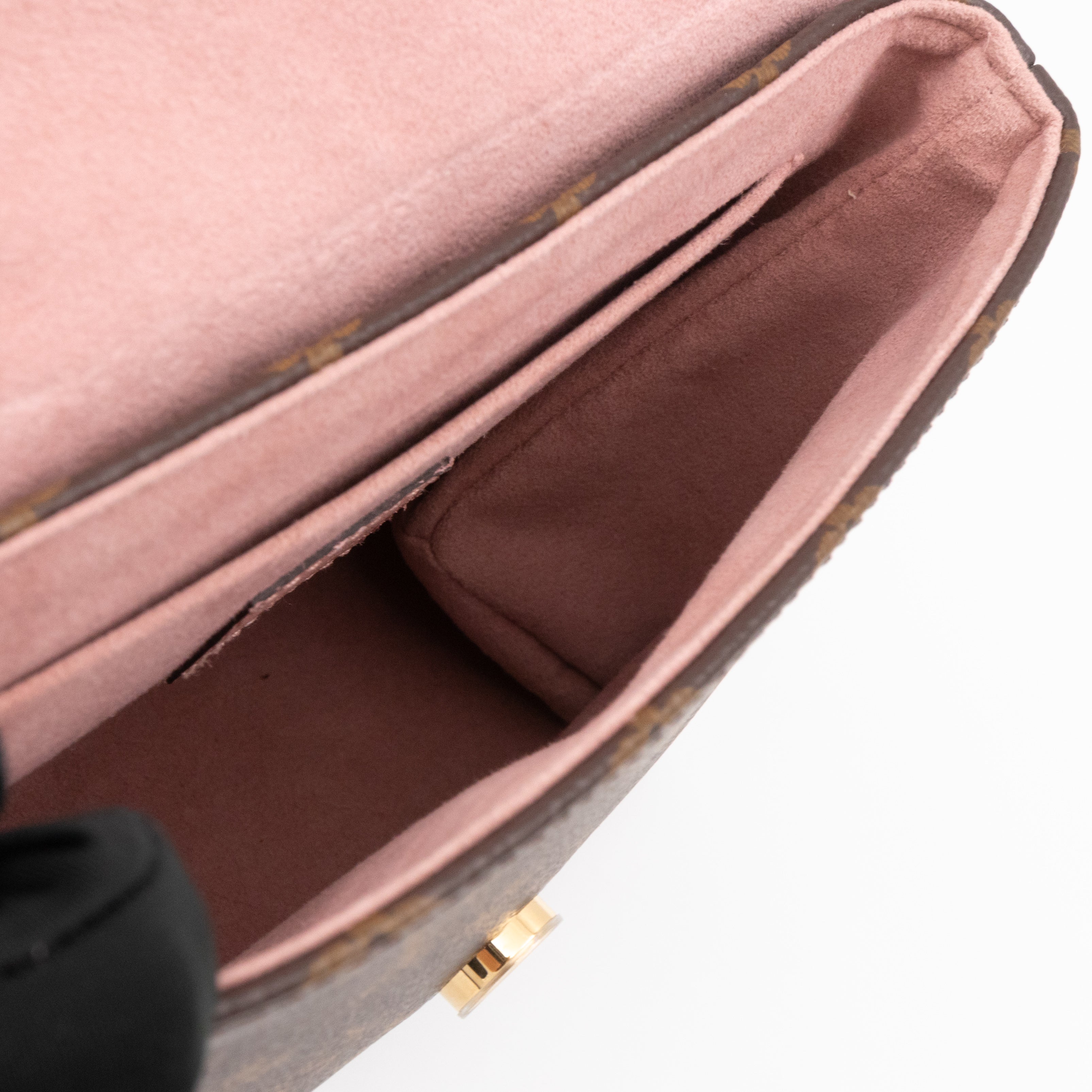 Locky BB Monogram Rose Poudre Leather