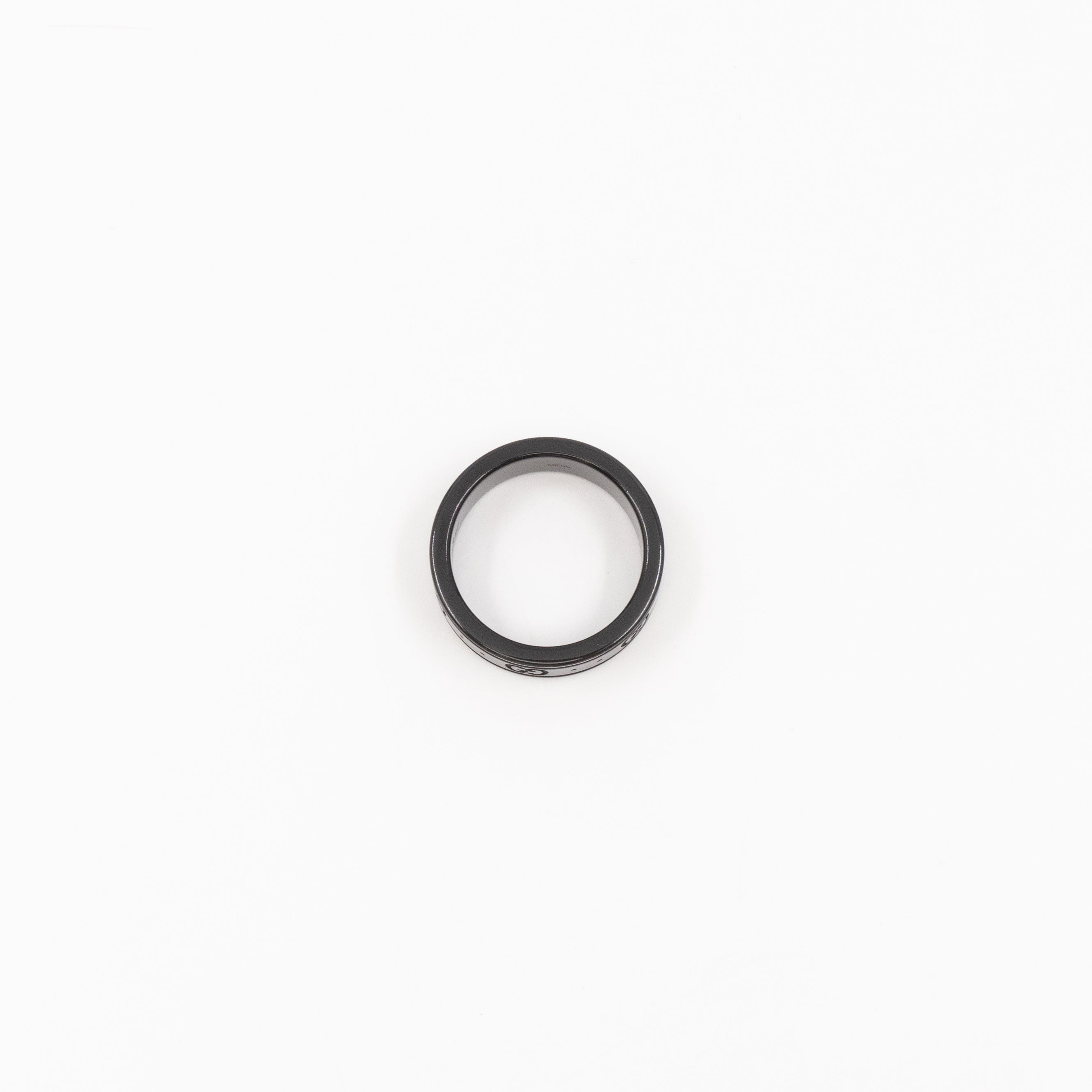 Icon Thin Band White Gold Black