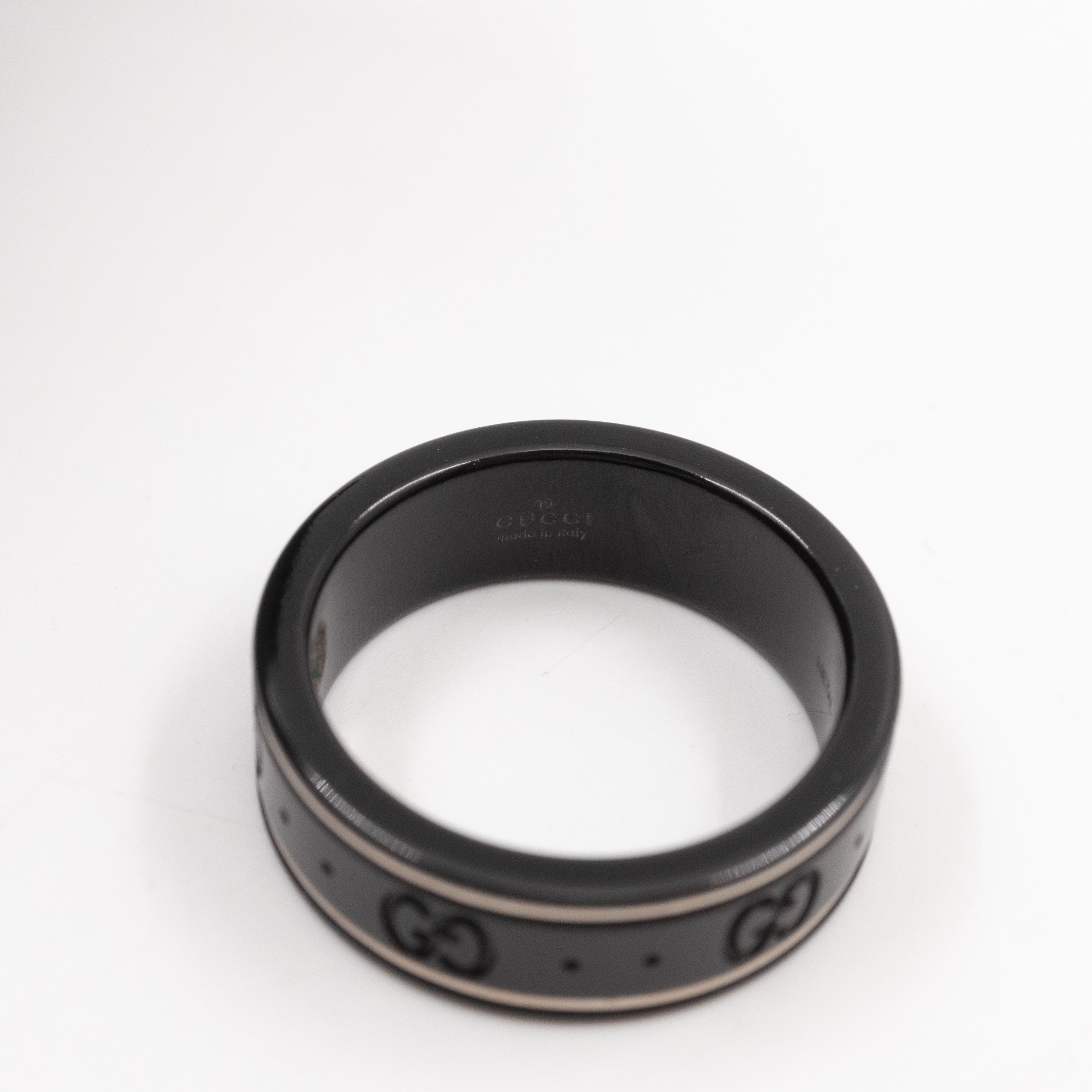 Icon Thin Band White Gold Black
