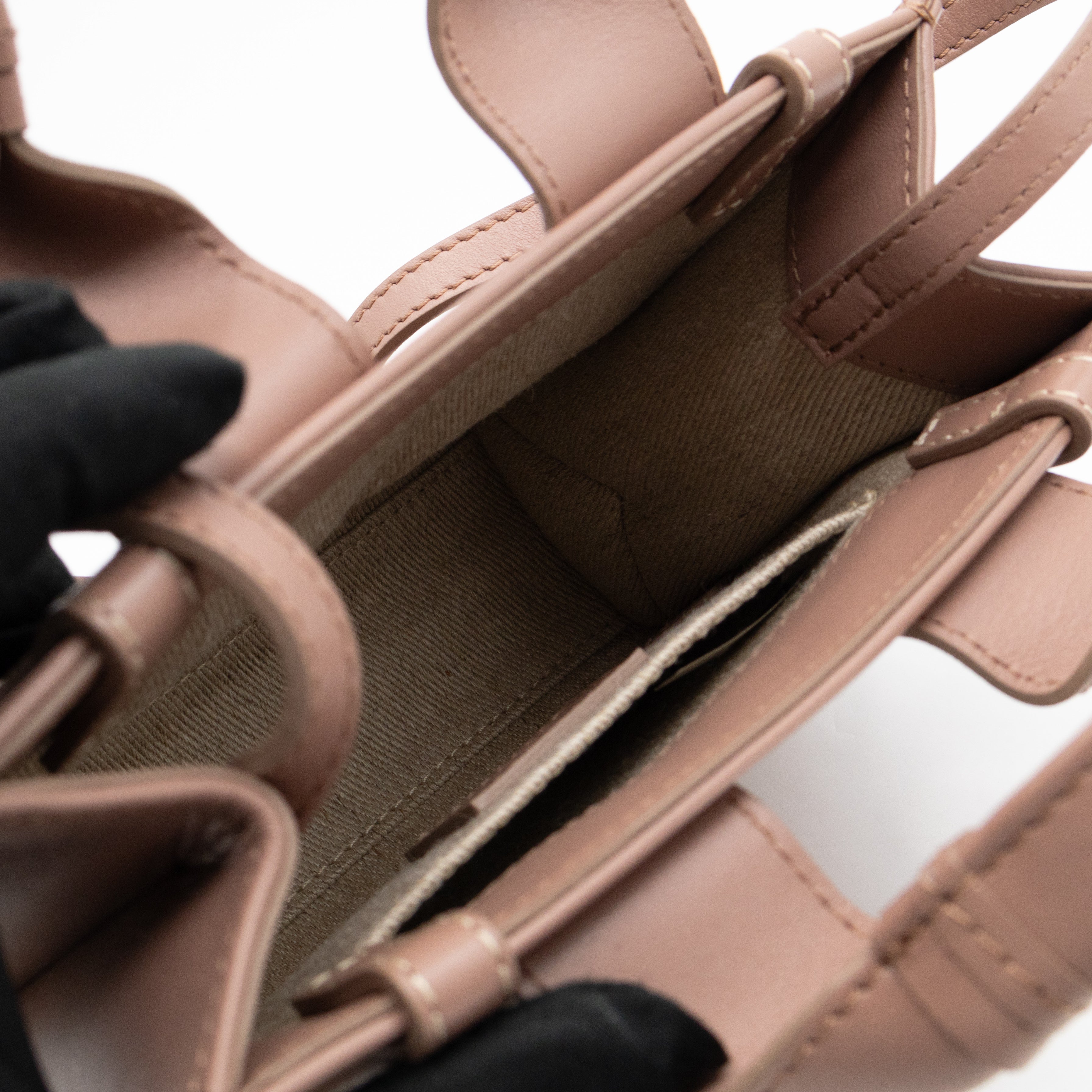 Woody Tote Small Dark Beige Leather