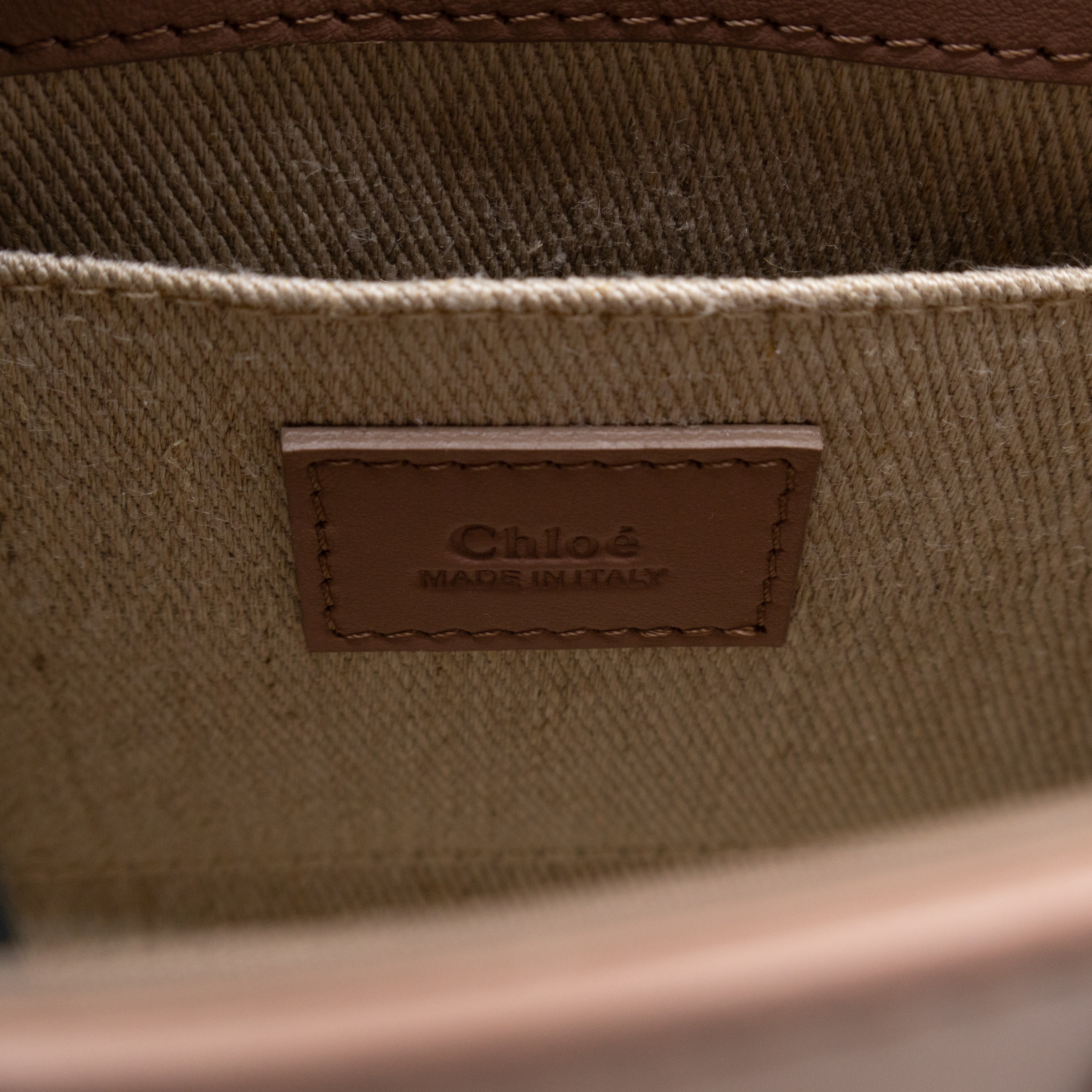 Woody Tote Small Dark Beige Leather