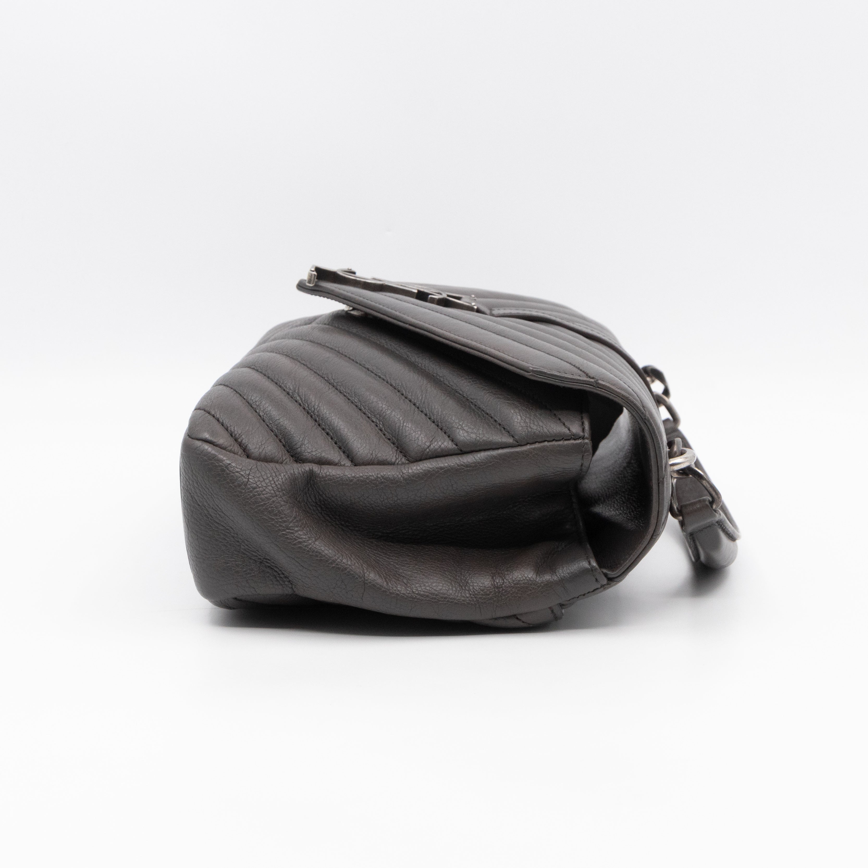 College Medium Chevron Quilted Gray Leather