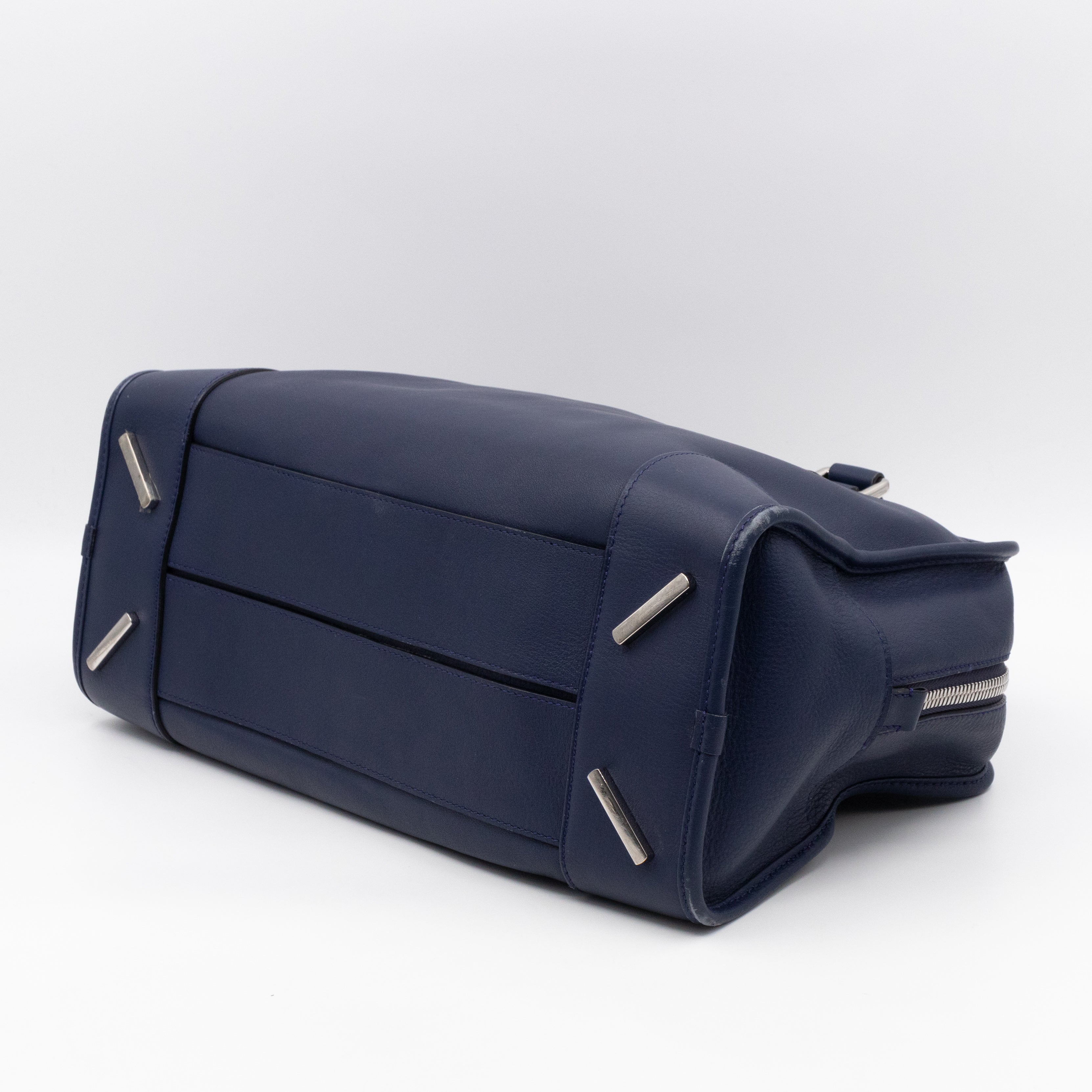 Amazona 36 Navy Leather With Shoulder Strap