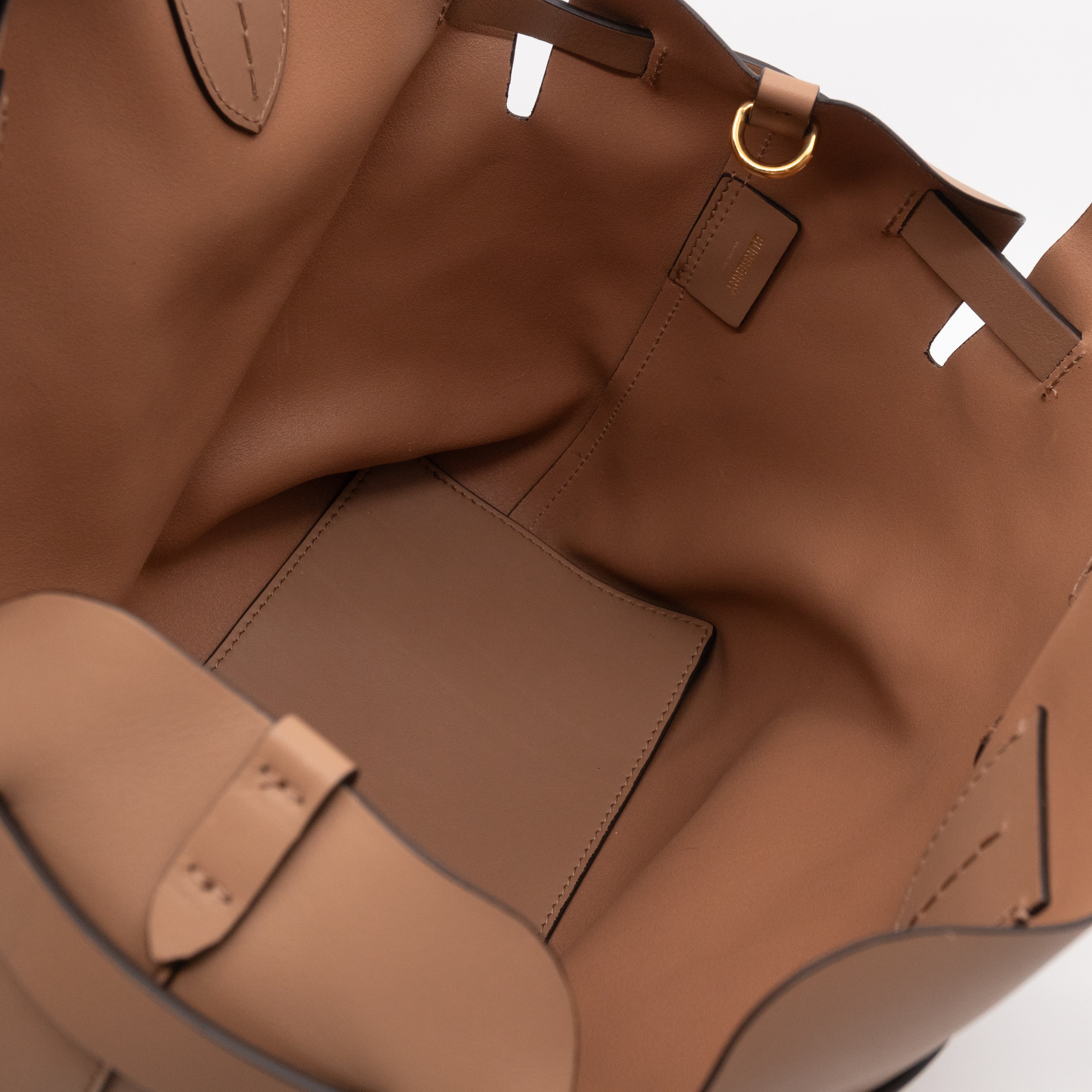 Medium Soft Belt Bag Light Camel Leather