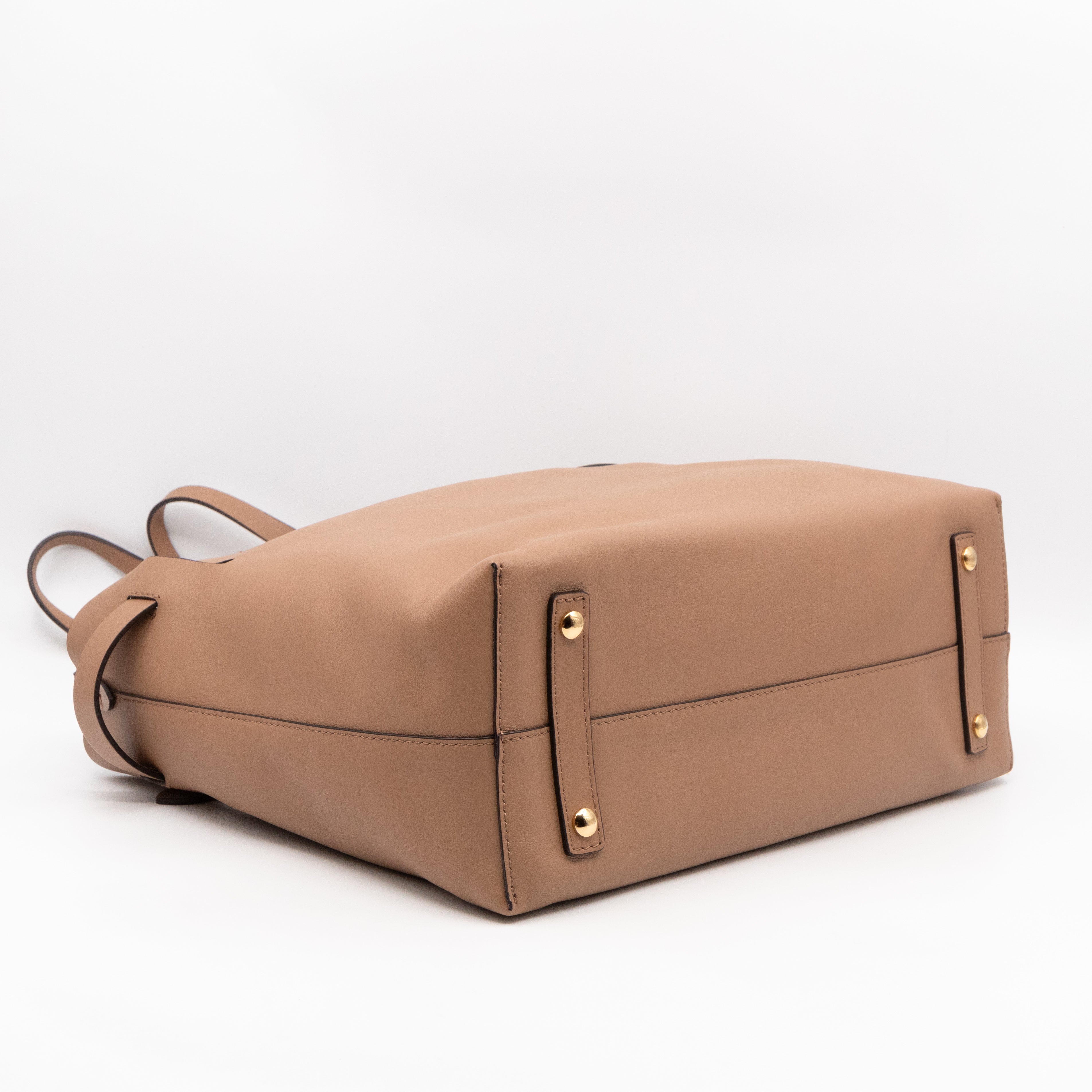 Medium Soft Belt Bag Light Camel Leather