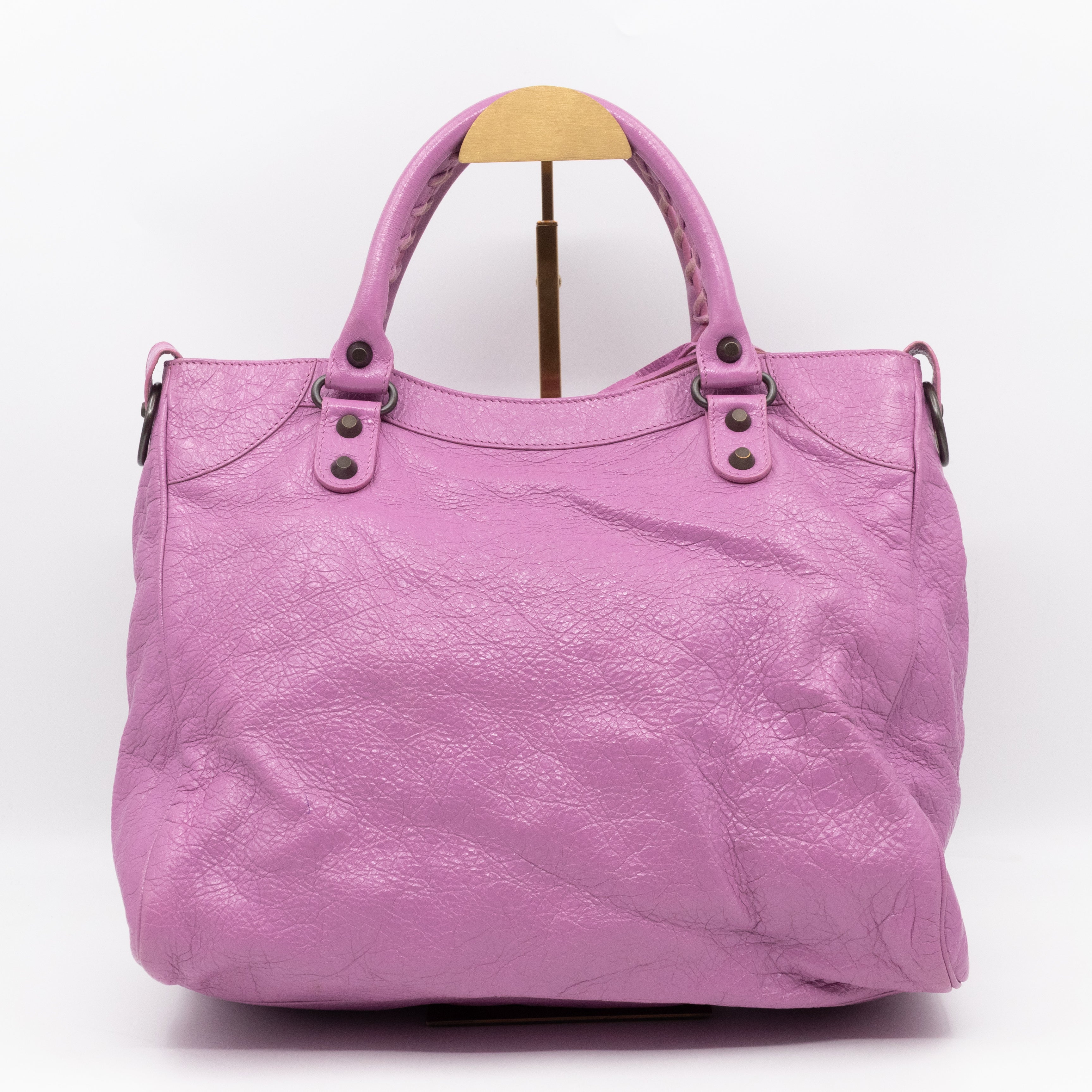 Classic Velo Giant Pink Leather