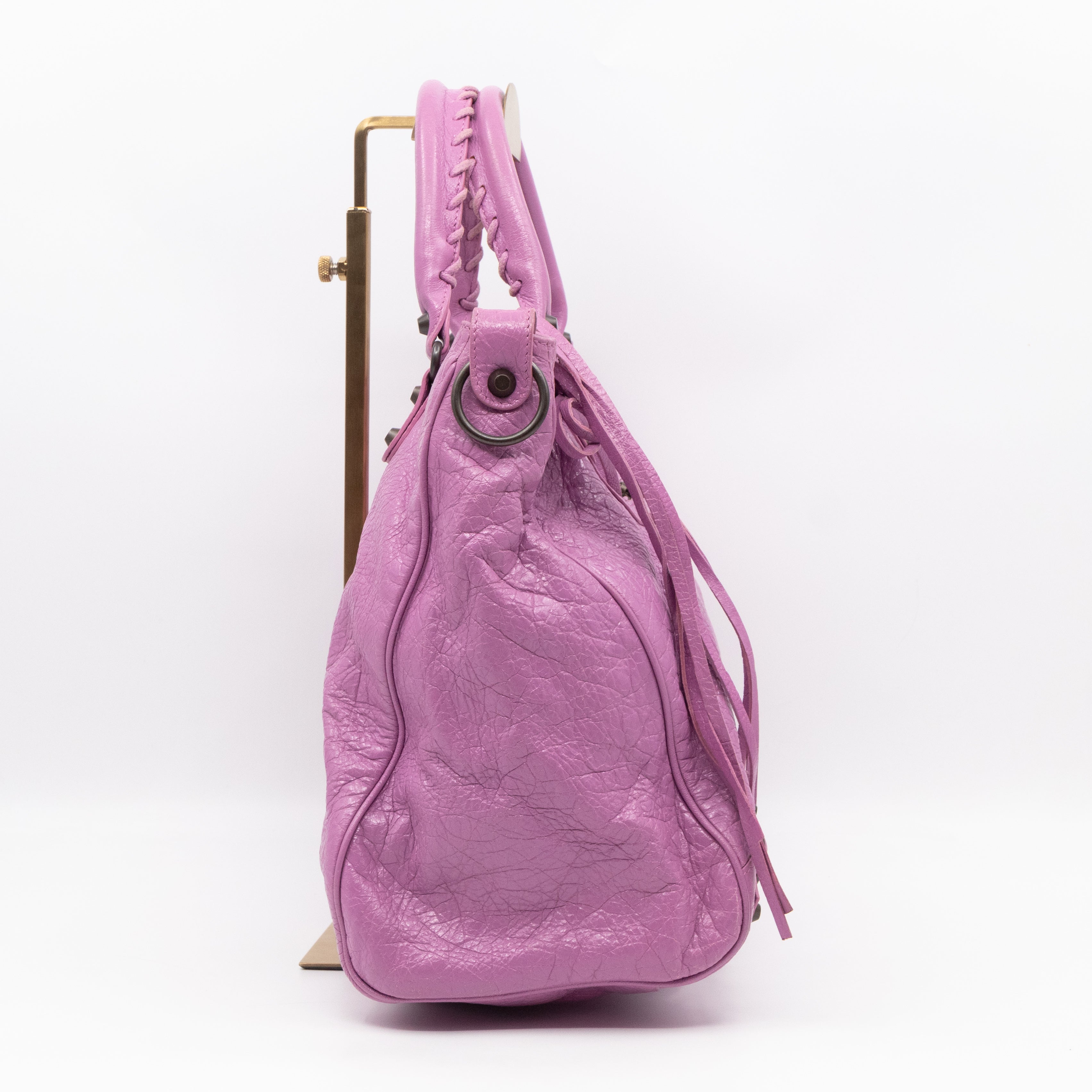 Classic Velo Giant Pink Leather