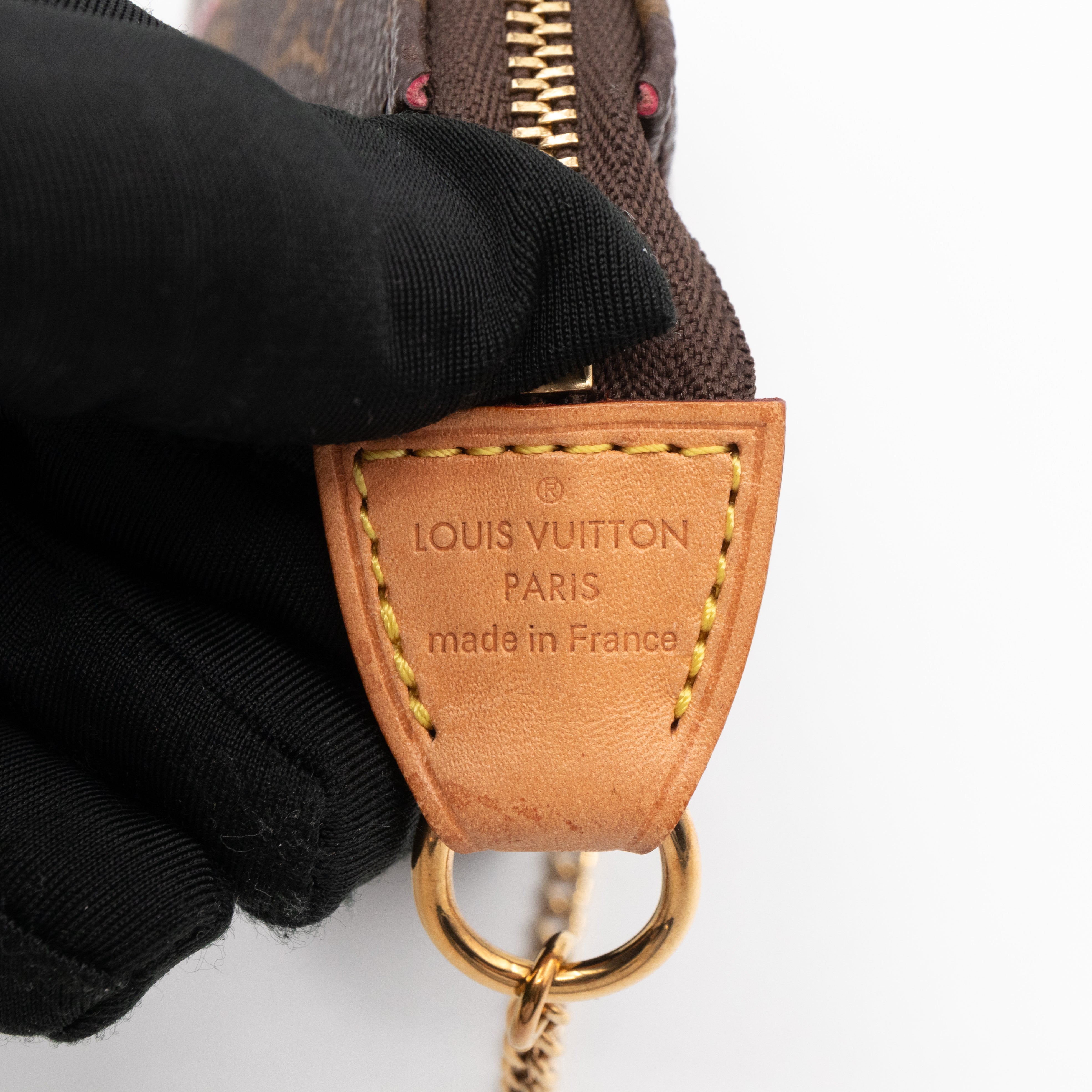 Mini Pochette Accessoires Monogram My LV Heritage Fuchsia White