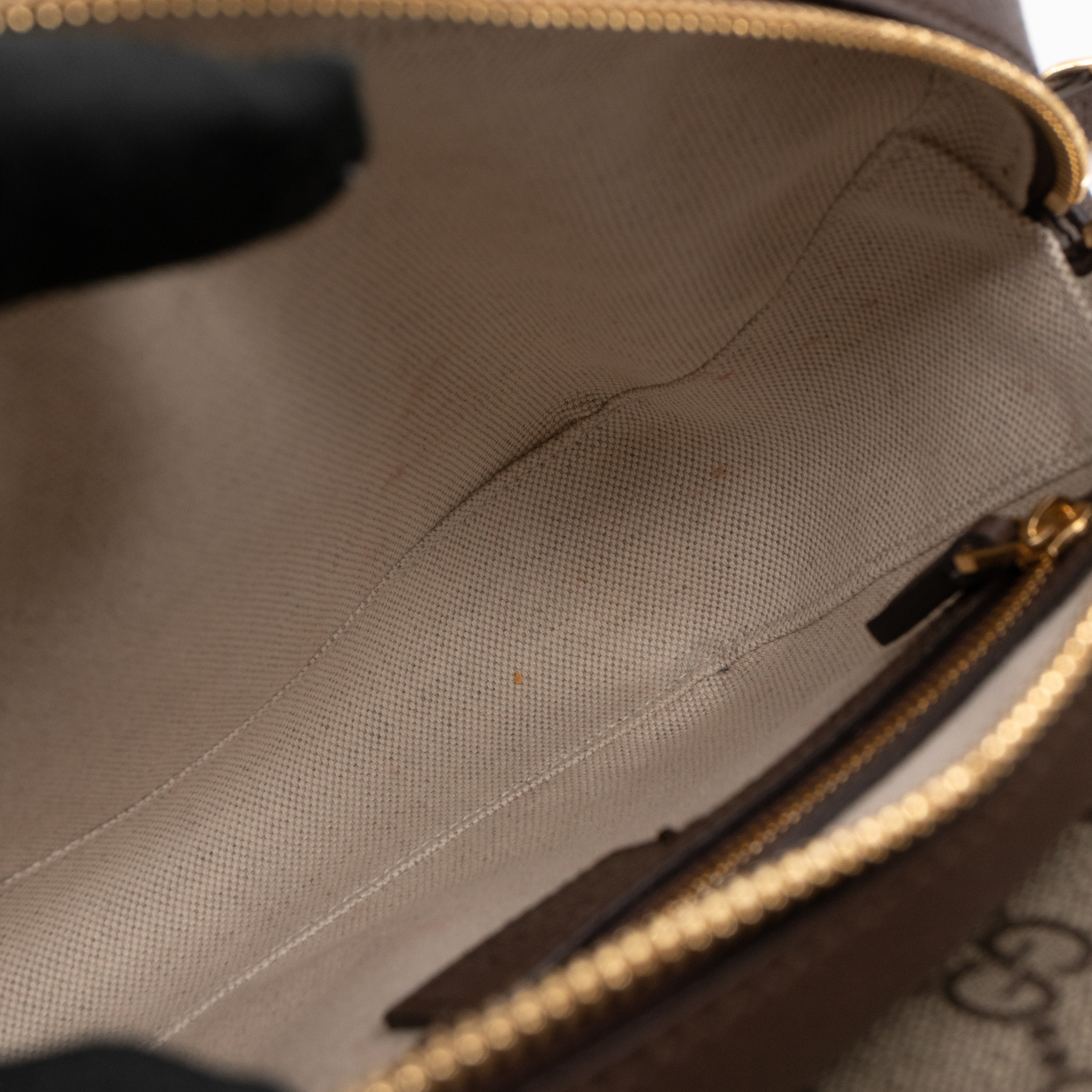 Ophidia GG Small Shoulder Bag GG Supreme Brown