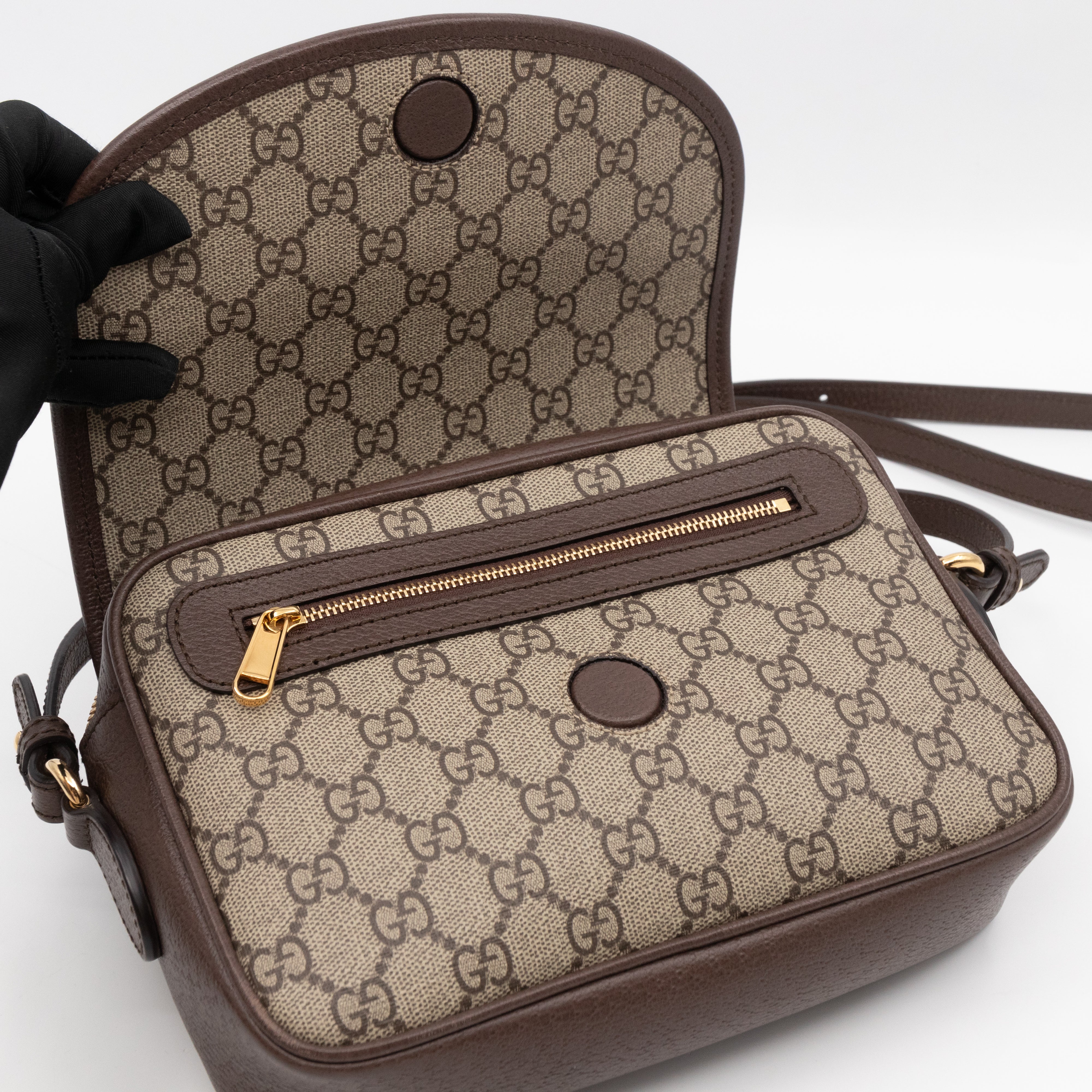 Ophidia GG Small Shoulder Bag GG Supreme Brown