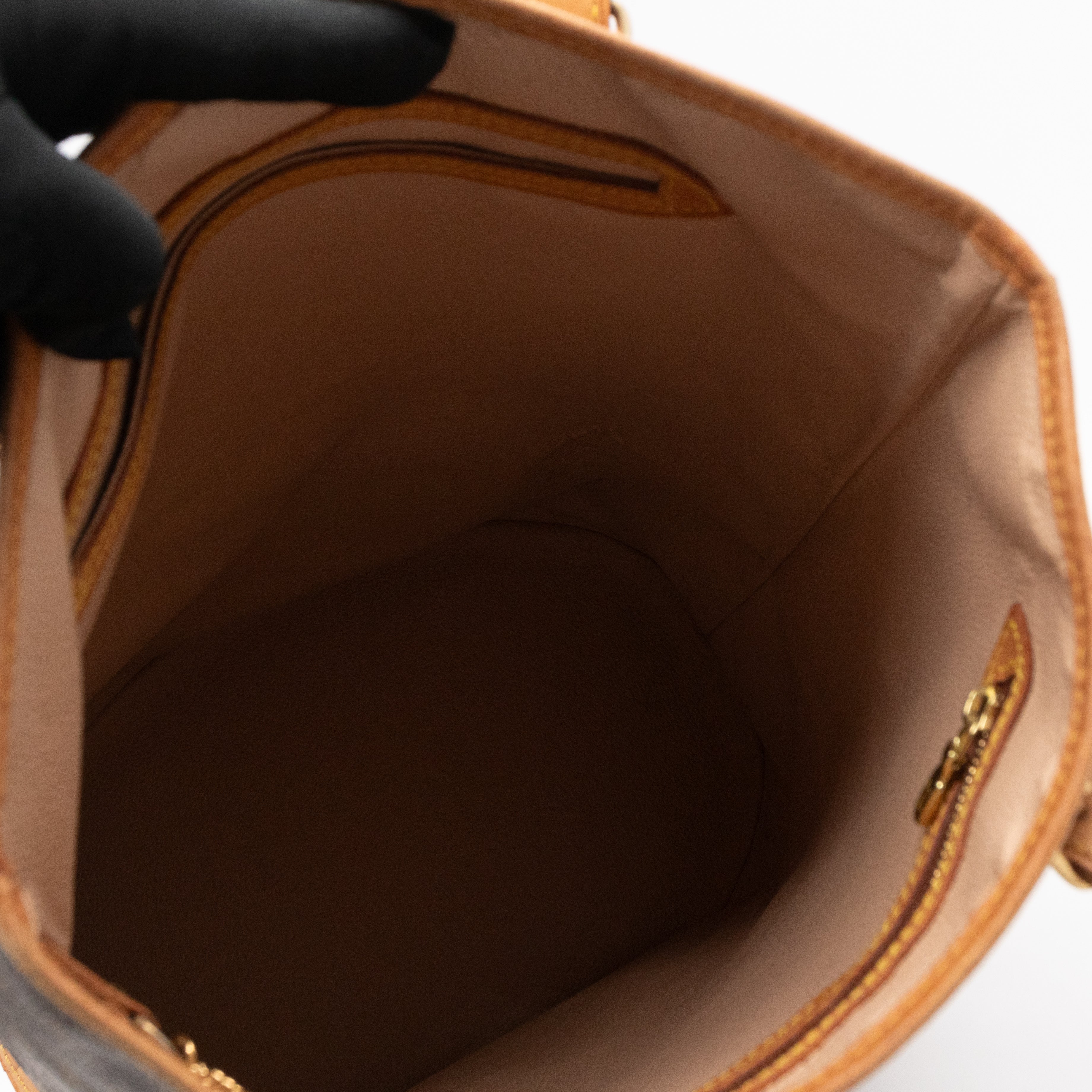 Vintage Bucket Bag GM Monogram with Pochette