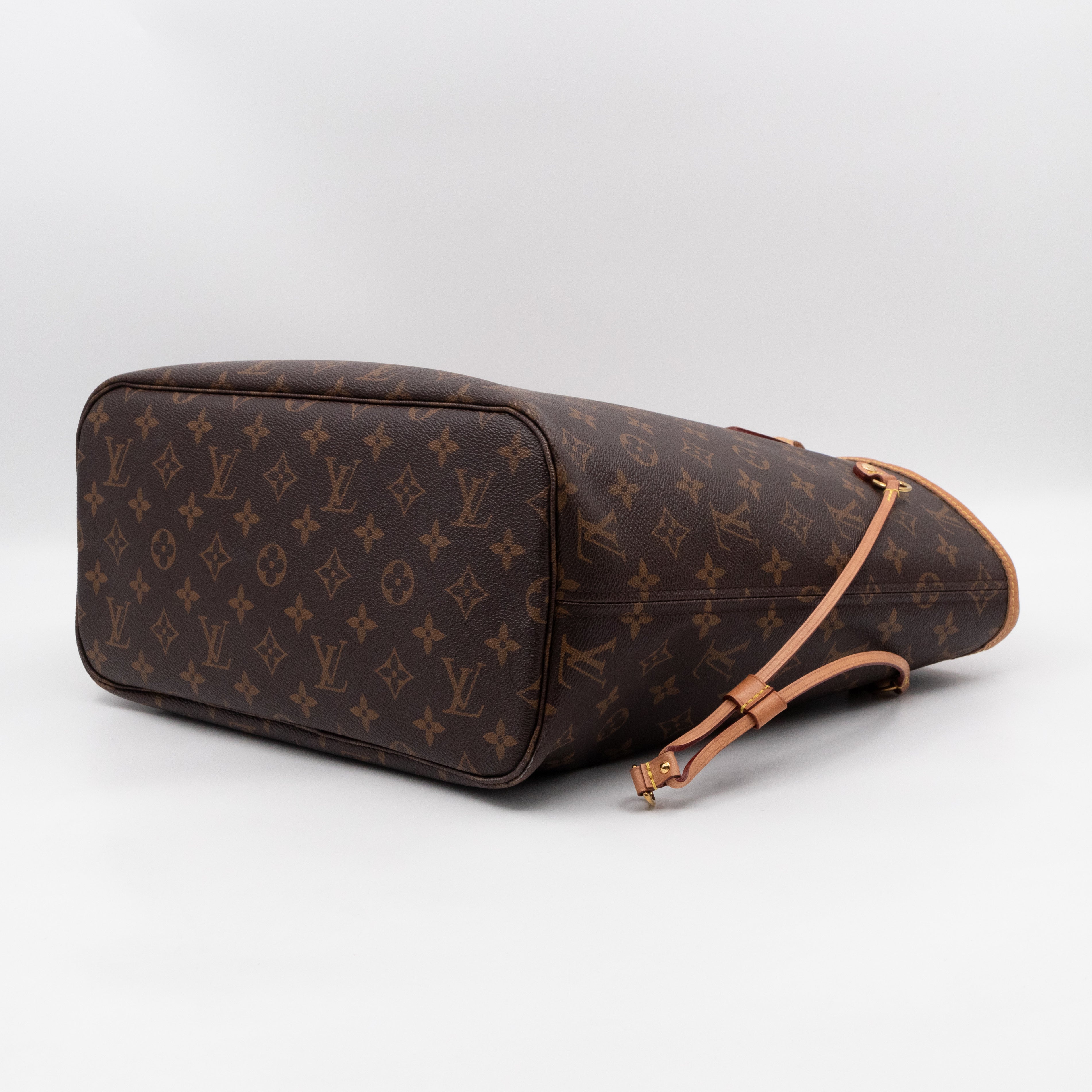 Neverfull MM Monogram