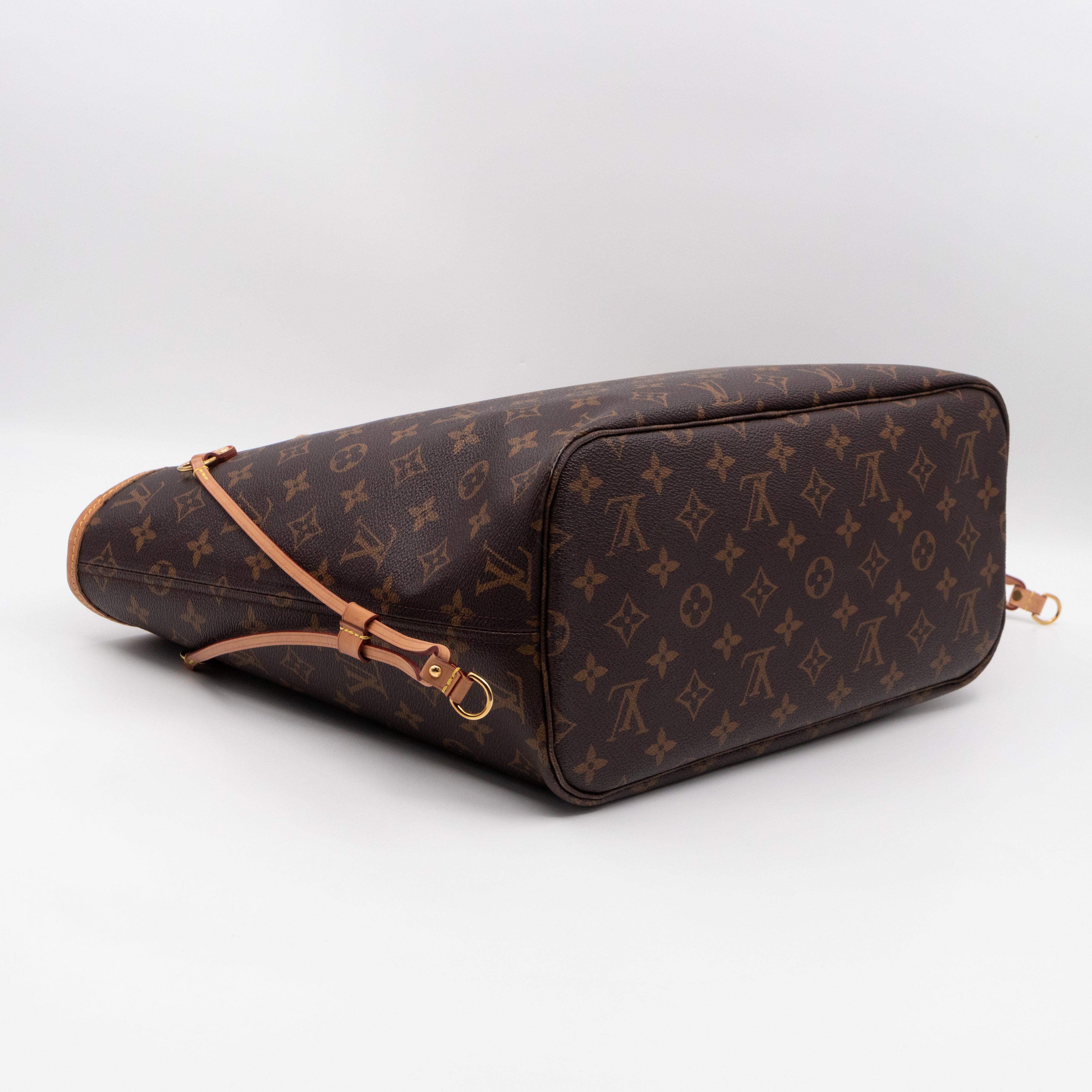 Neverfull MM Monogram