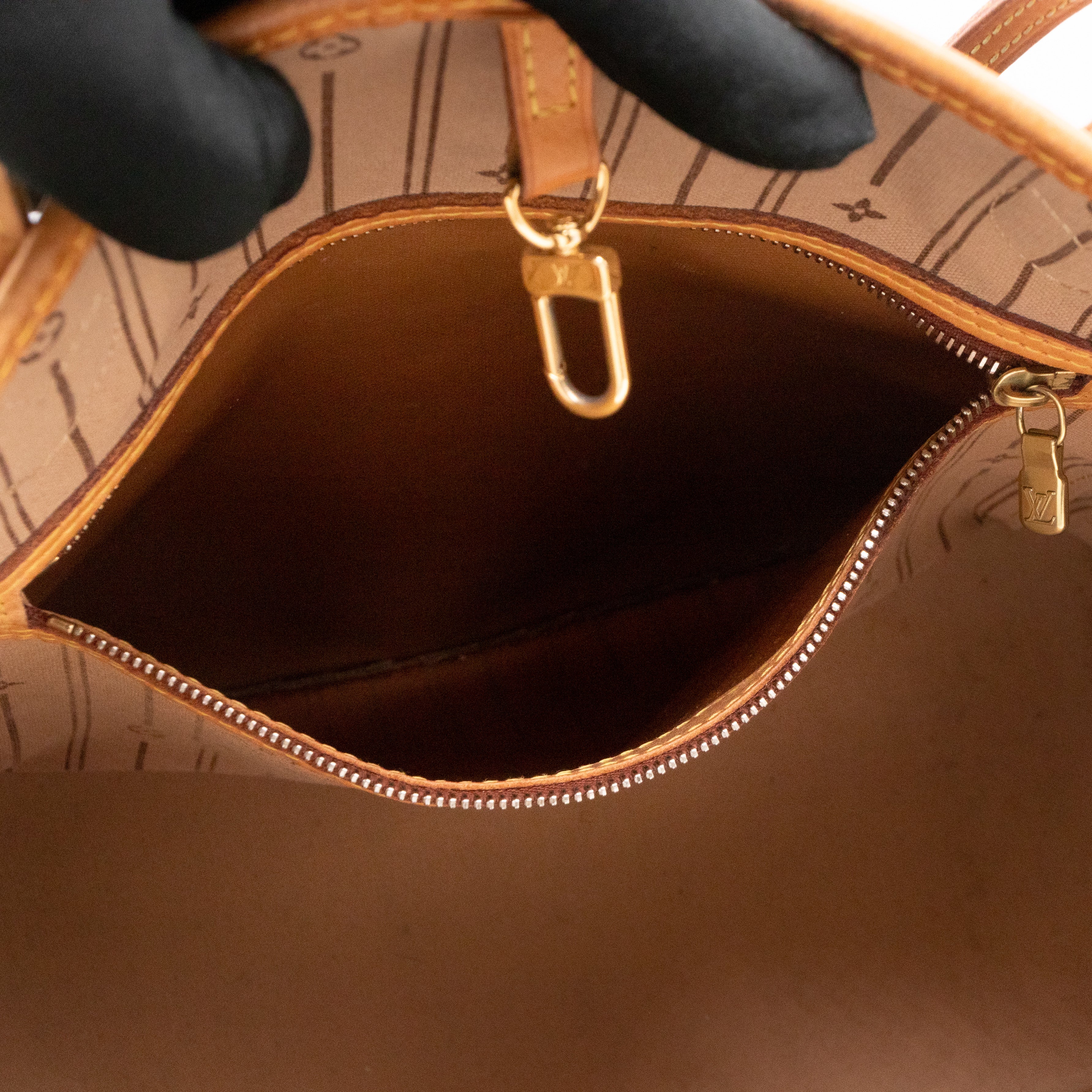 Neverfull MM Monogram