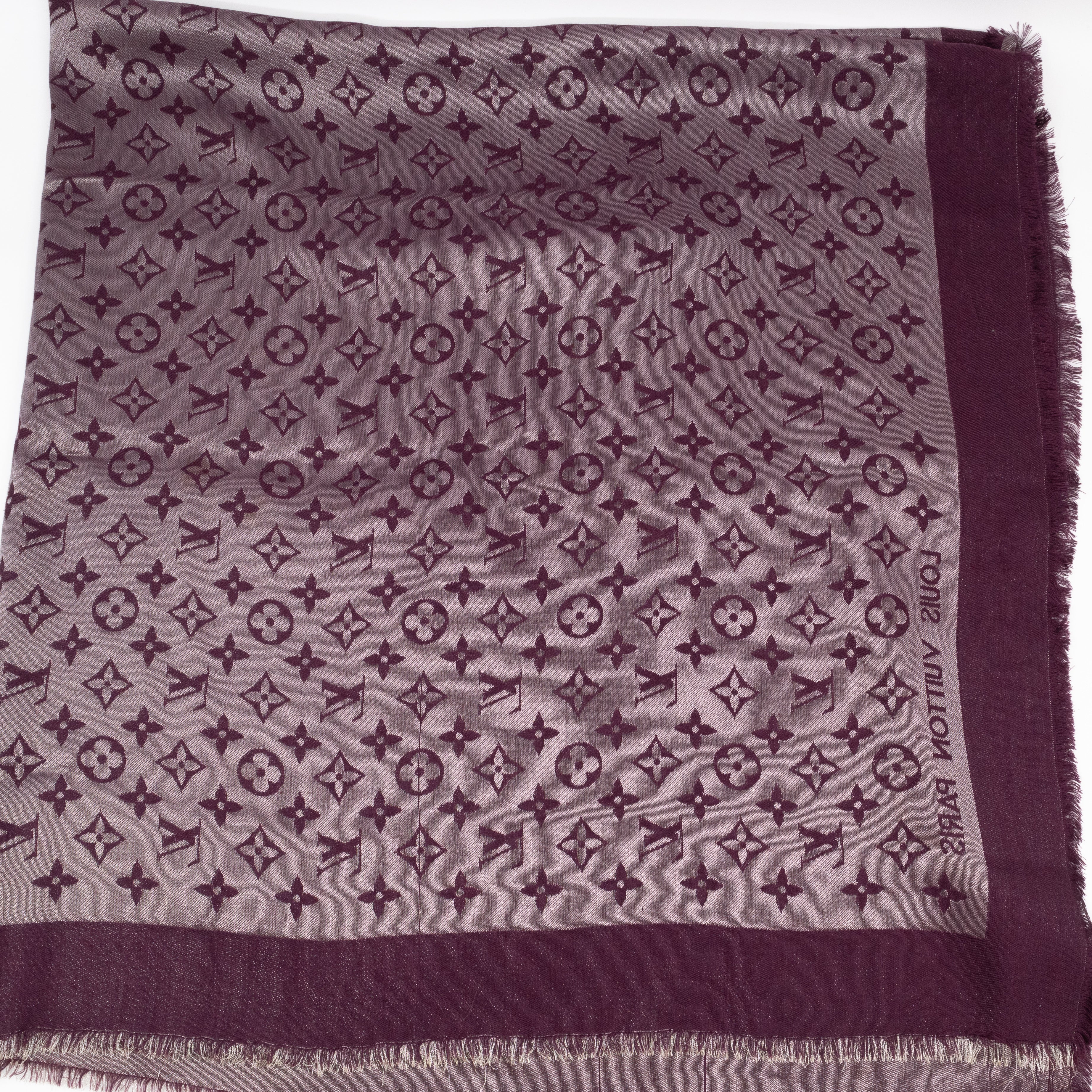 Monogram Shine Shawl Amarante