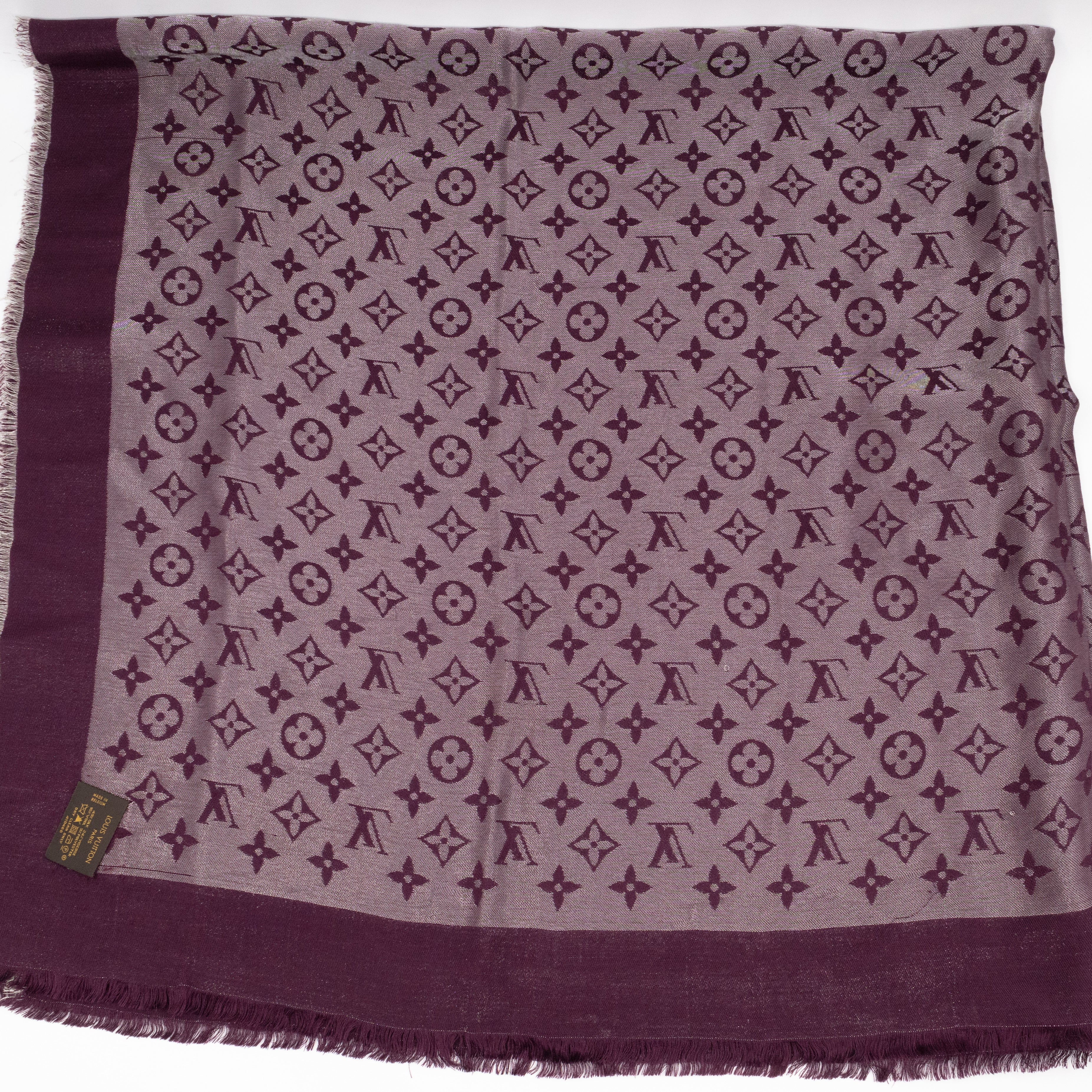 Monogram Shine Shawl Amarante