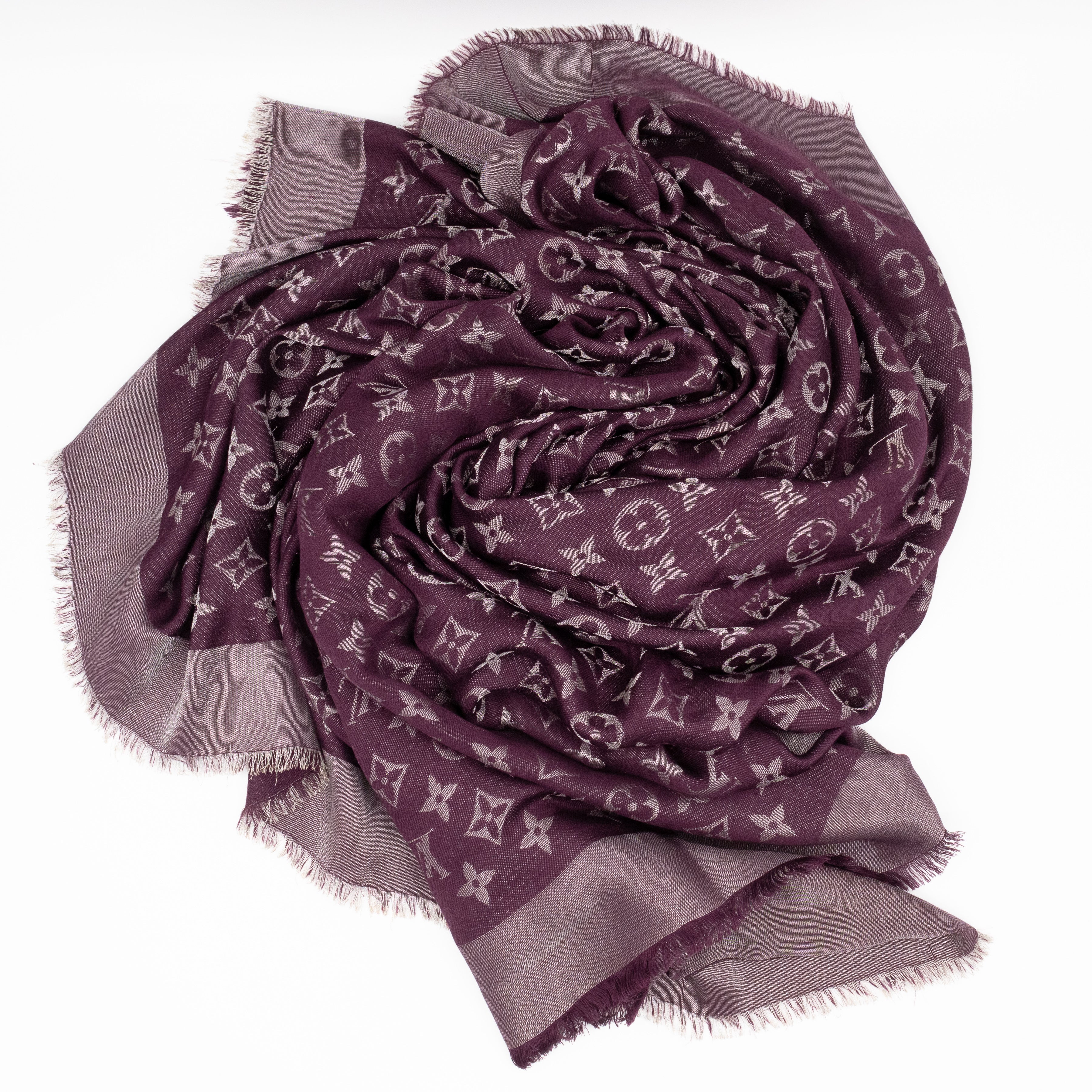 Monogram Shine Shawl Amarante