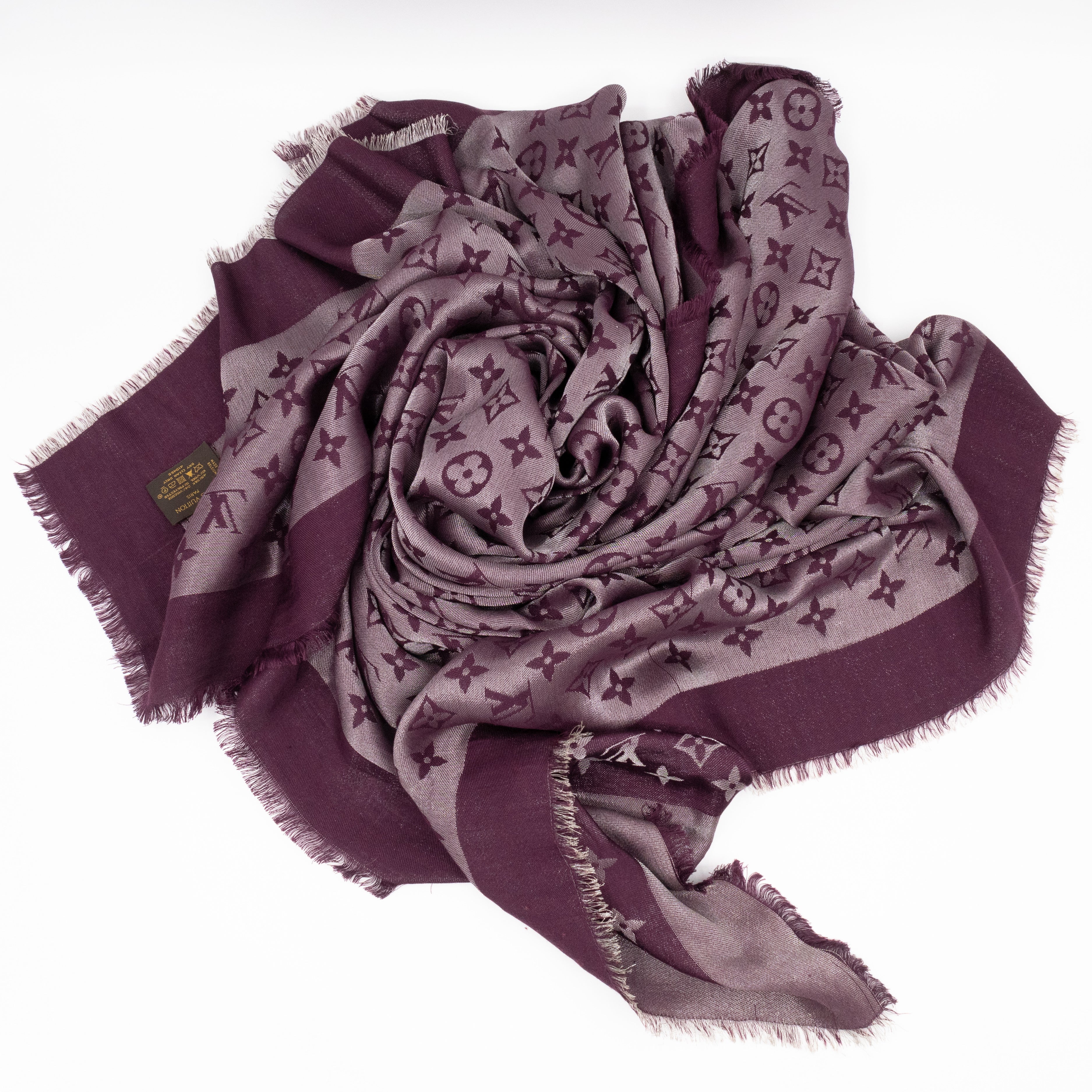 Monogram Shine Shawl Amarante