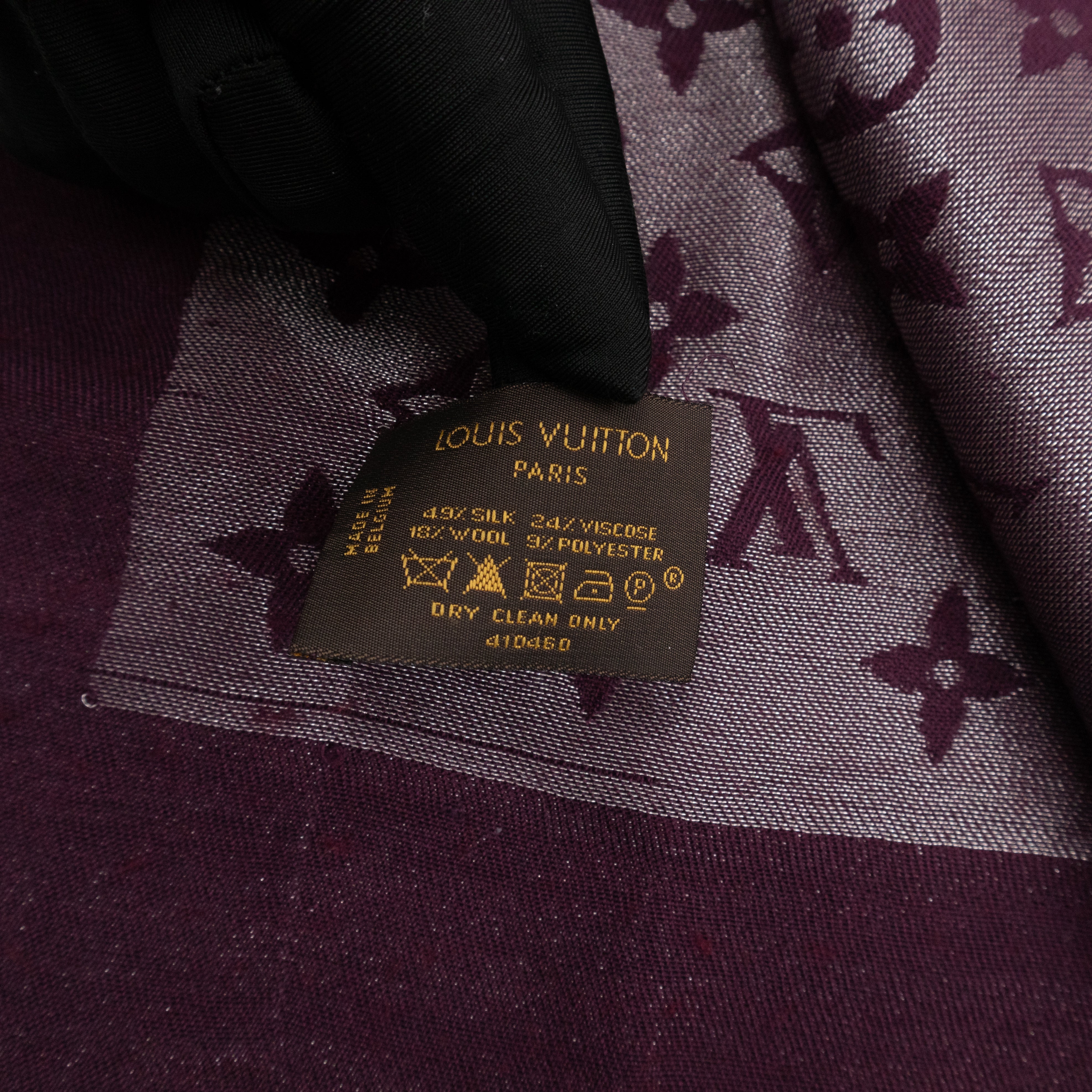 Monogram Shine Shawl Amarante