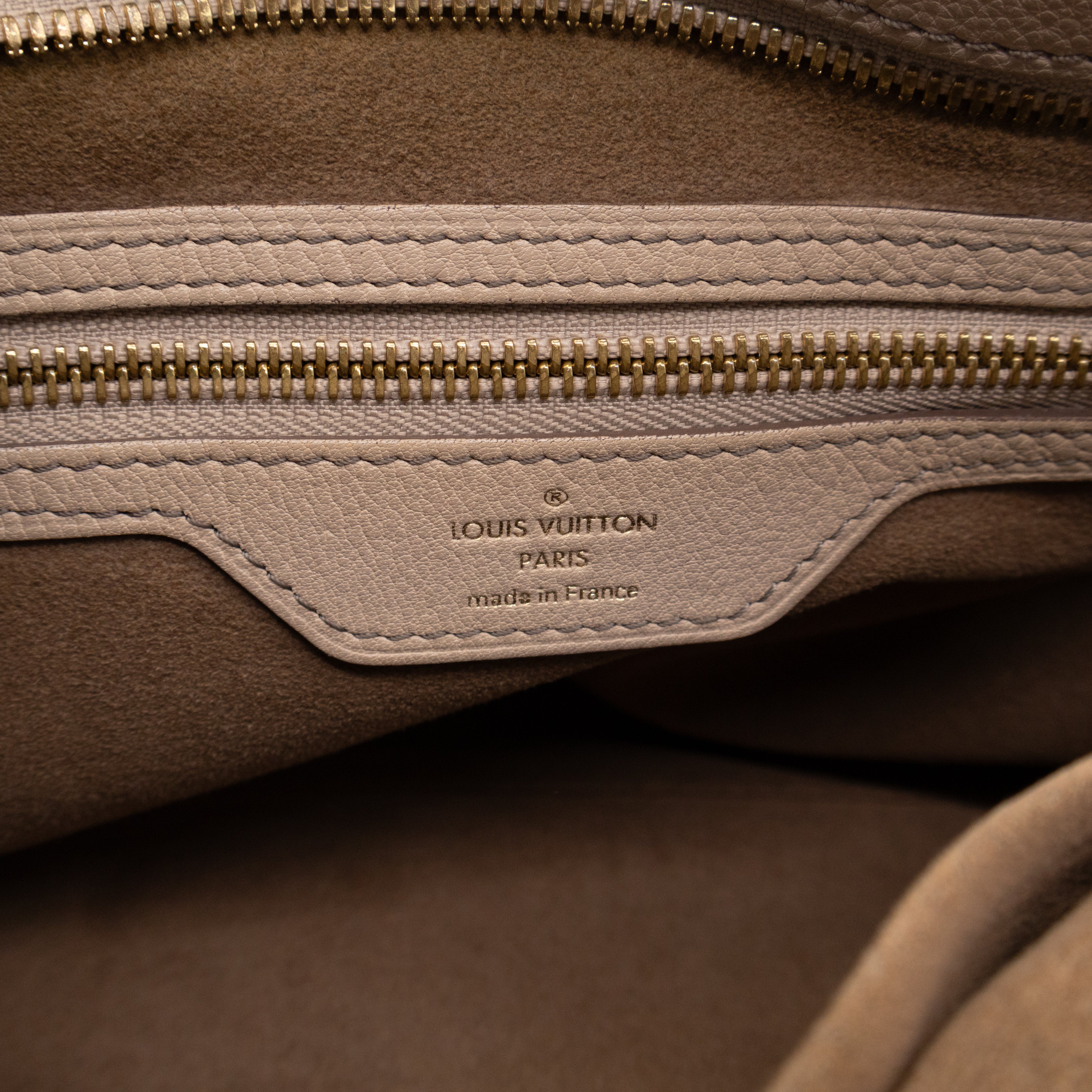 Stellar PM Beige Mahina Leather