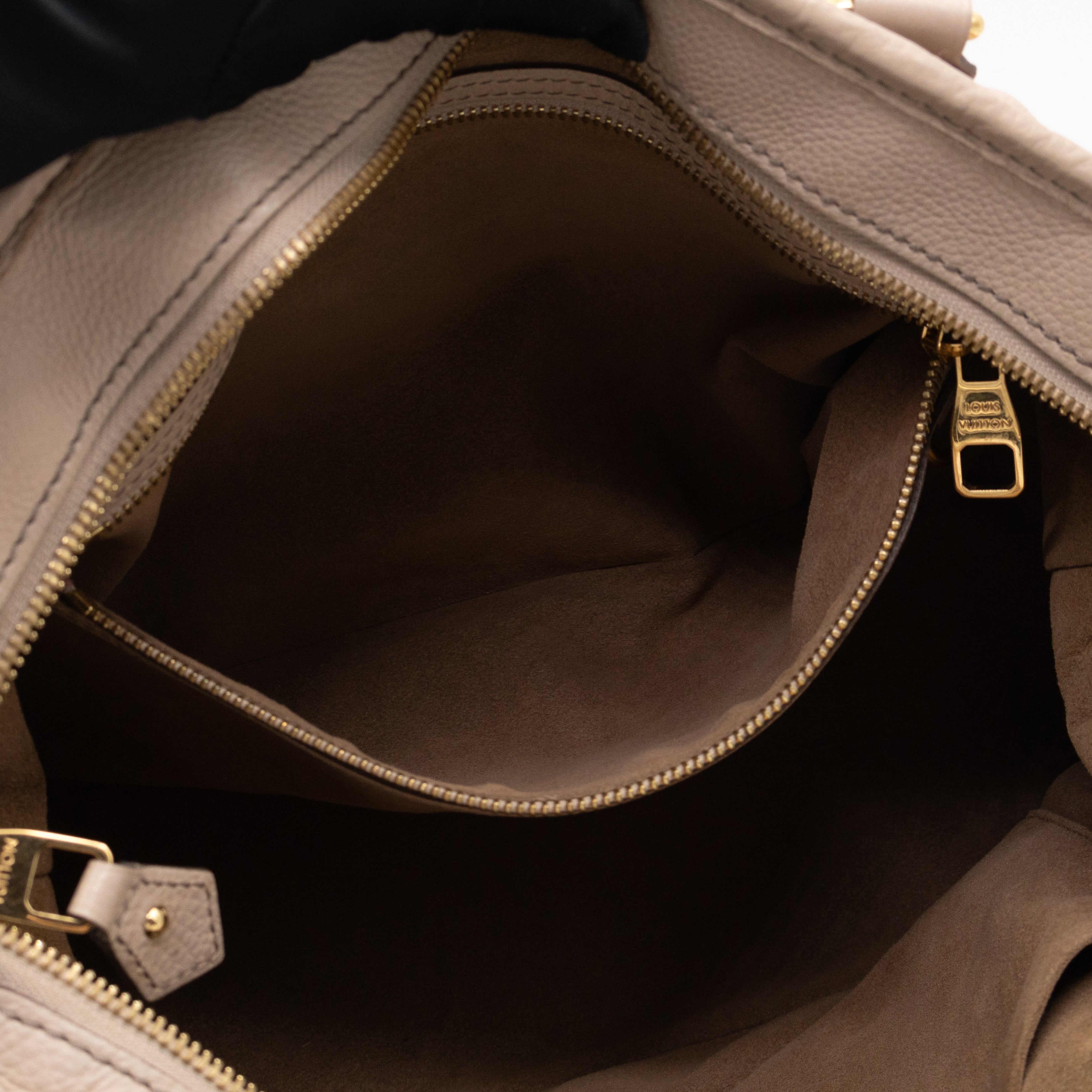 Stellar PM Beige Mahina Leather