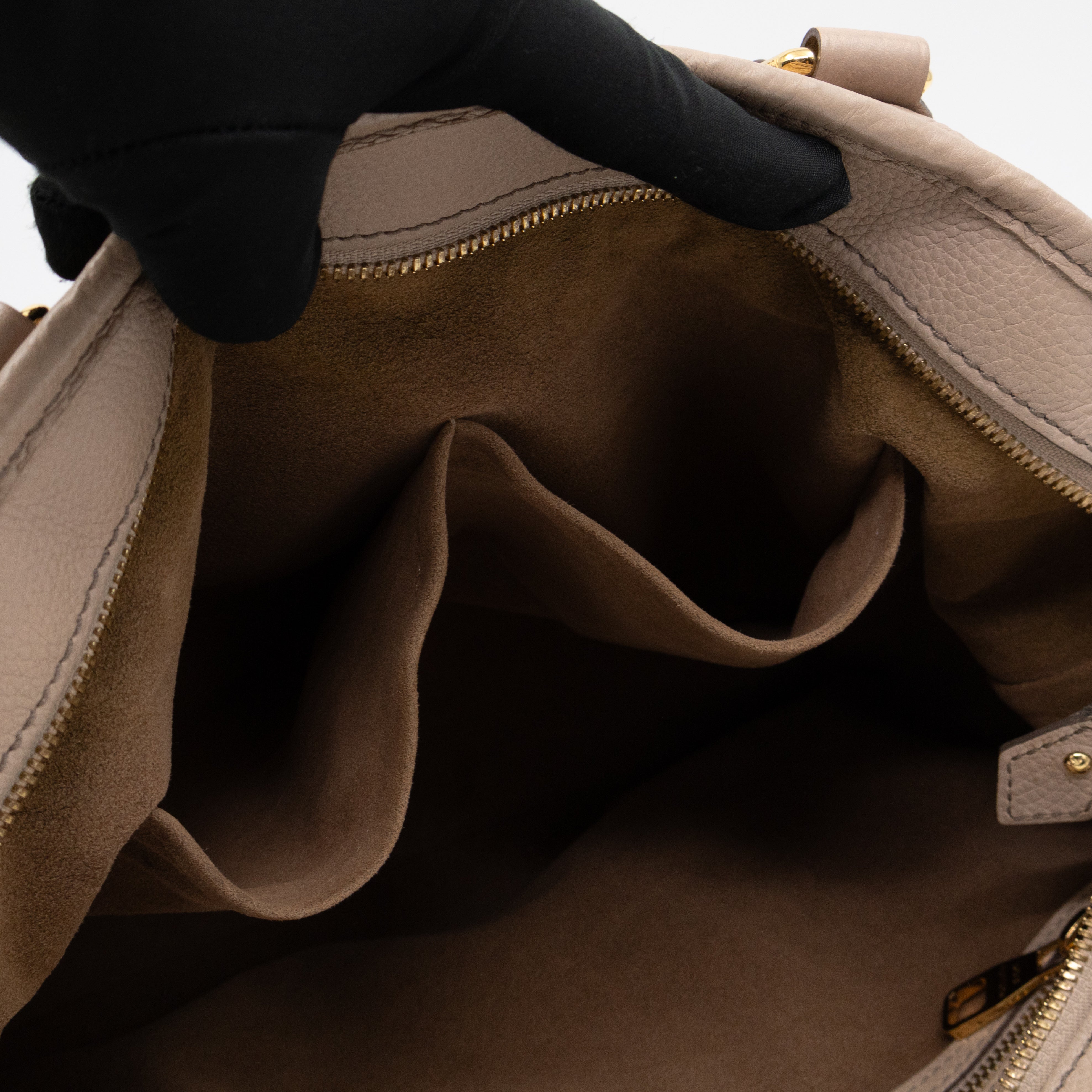 Stellar PM Beige Mahina Leather