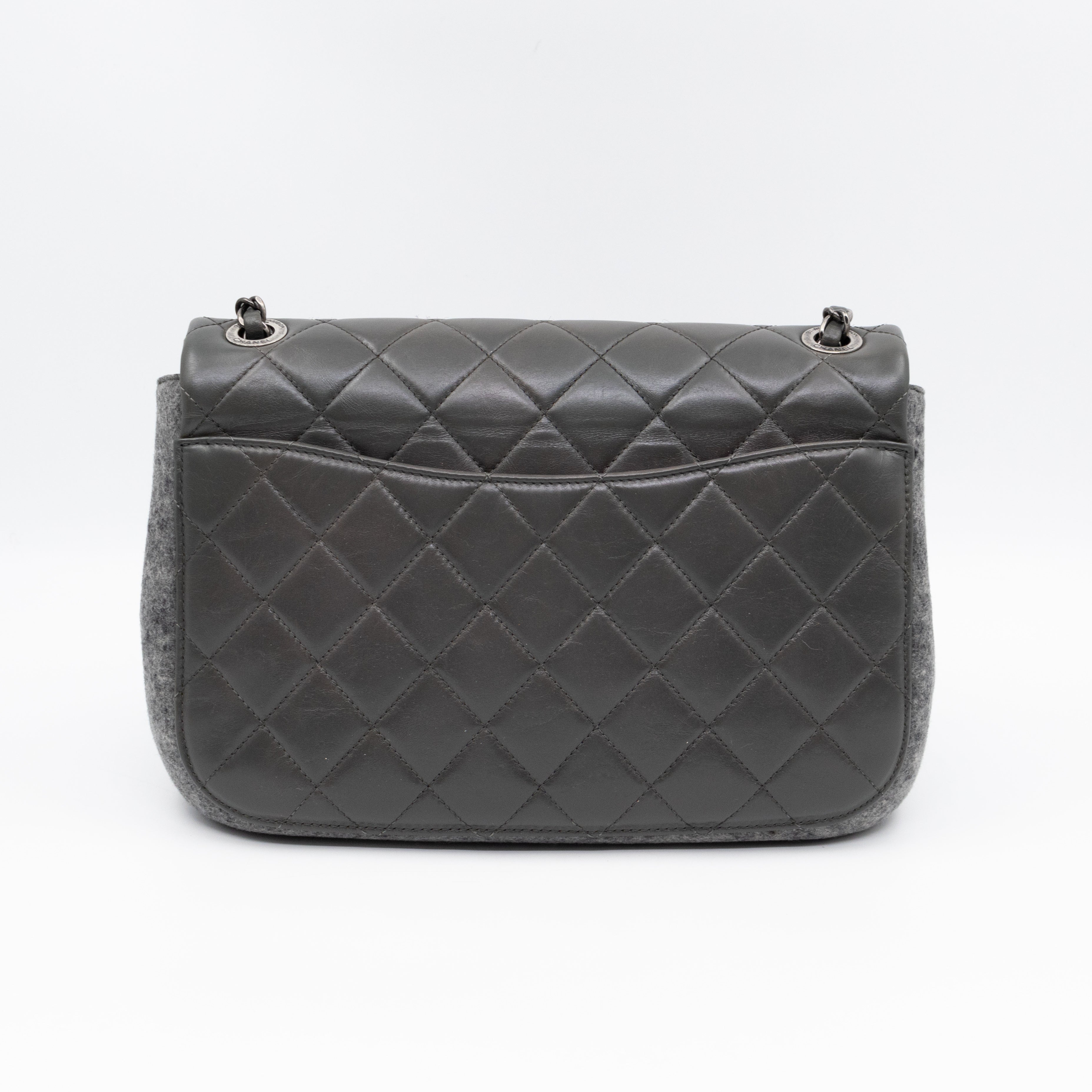 Edelweiss Flower Flap Bag Grey Glazed Calfskin & Felt