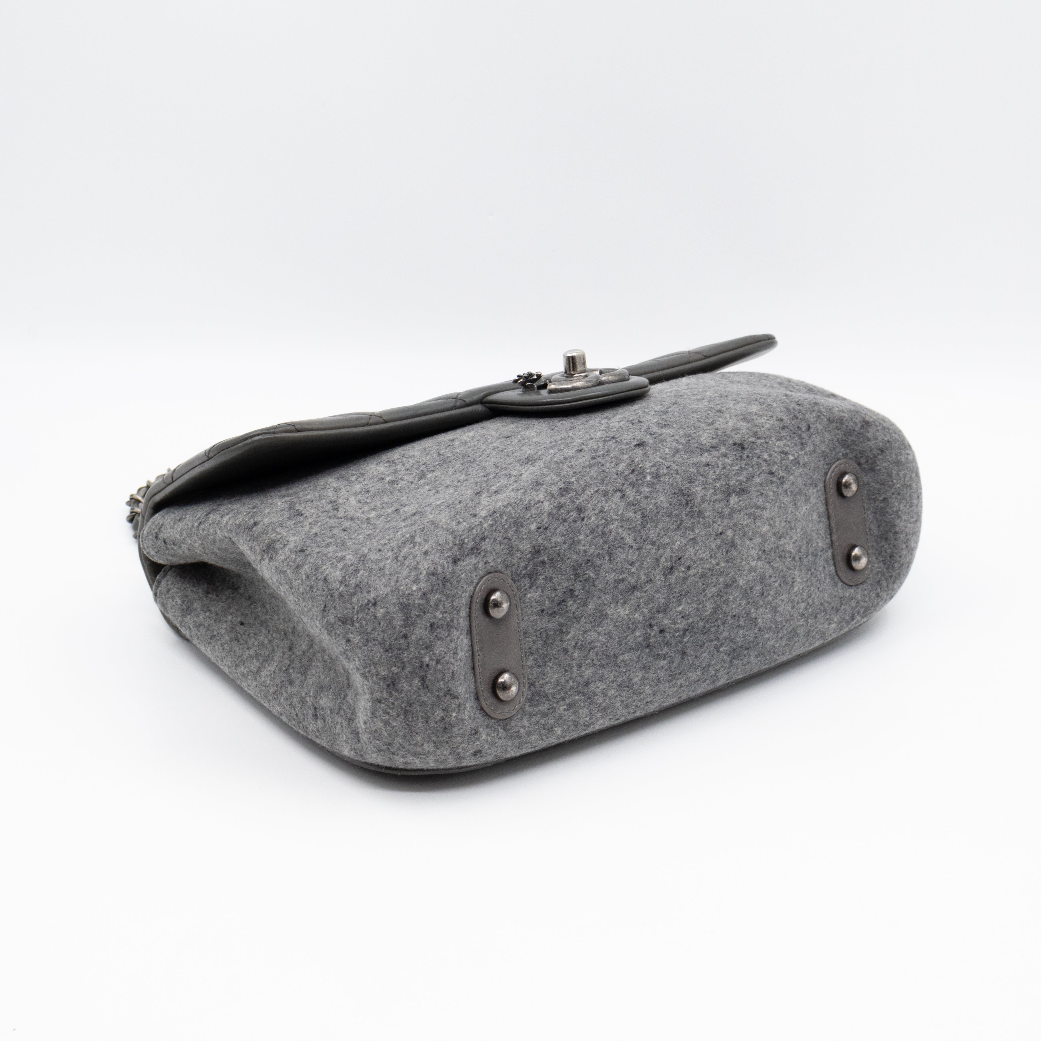 Edelweiss Flower Flap Bag Grey Glazed Calfskin & Felt