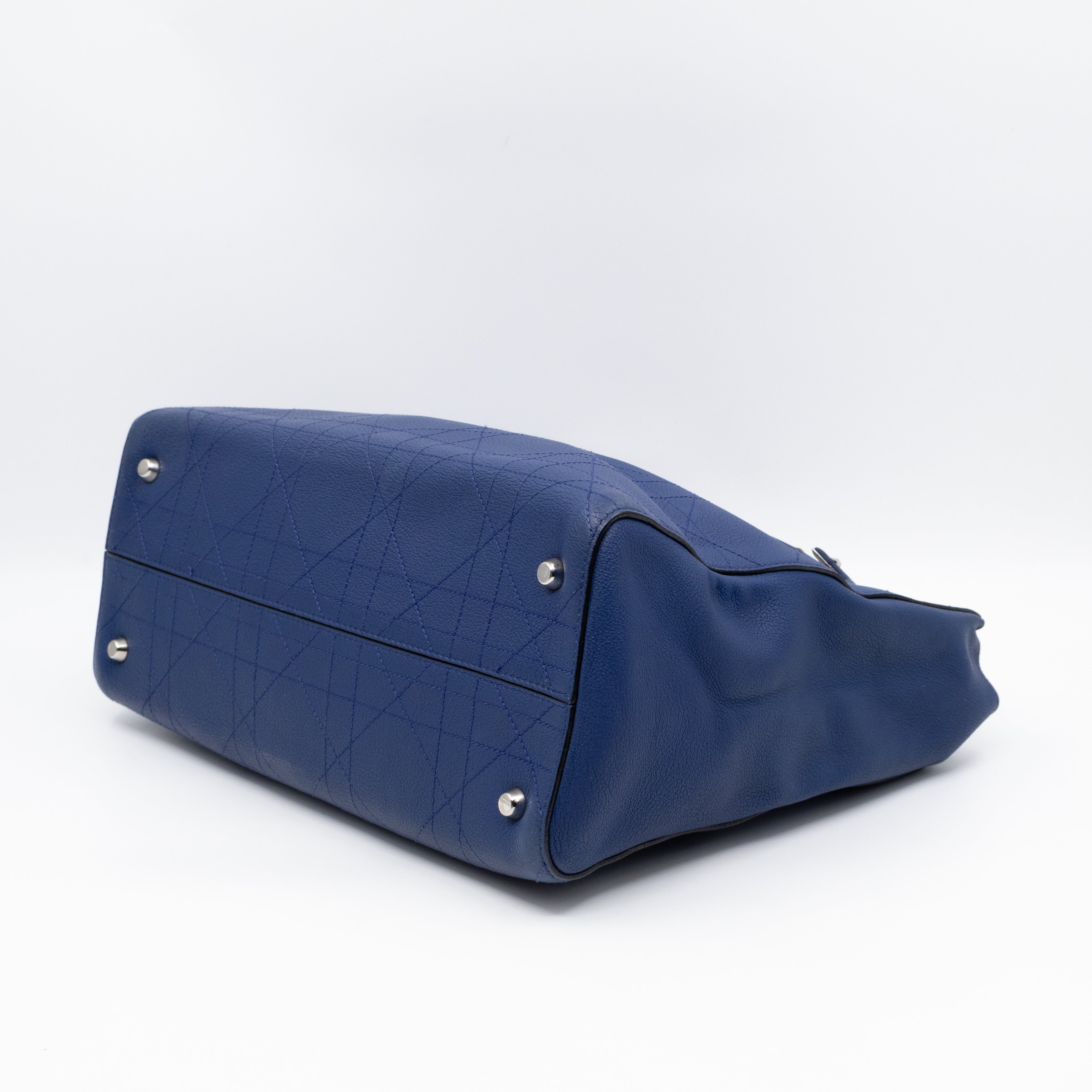 Ultradior Tote Blue Cannage Leather