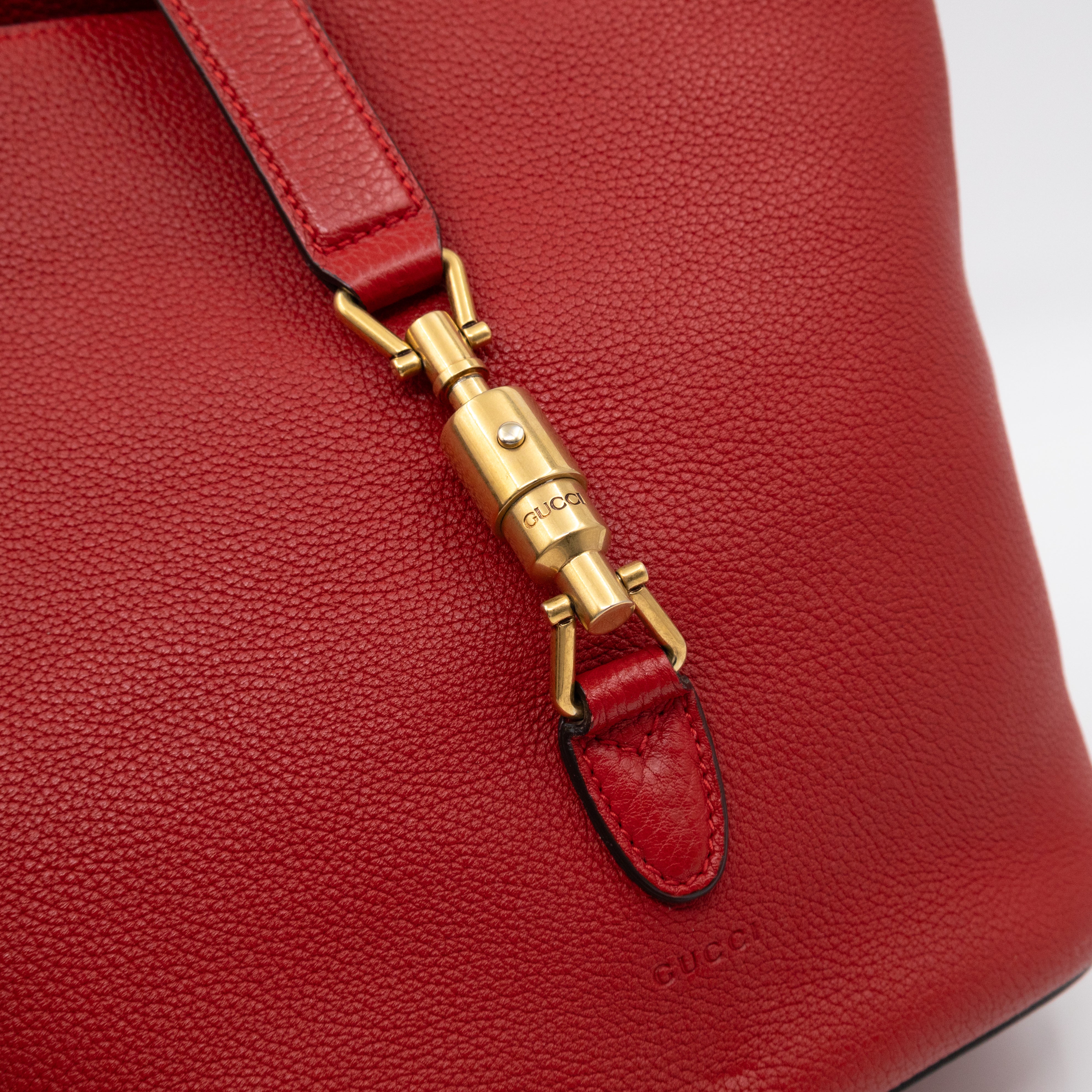 Small Jackie Soft Bucket Bag Red Leather