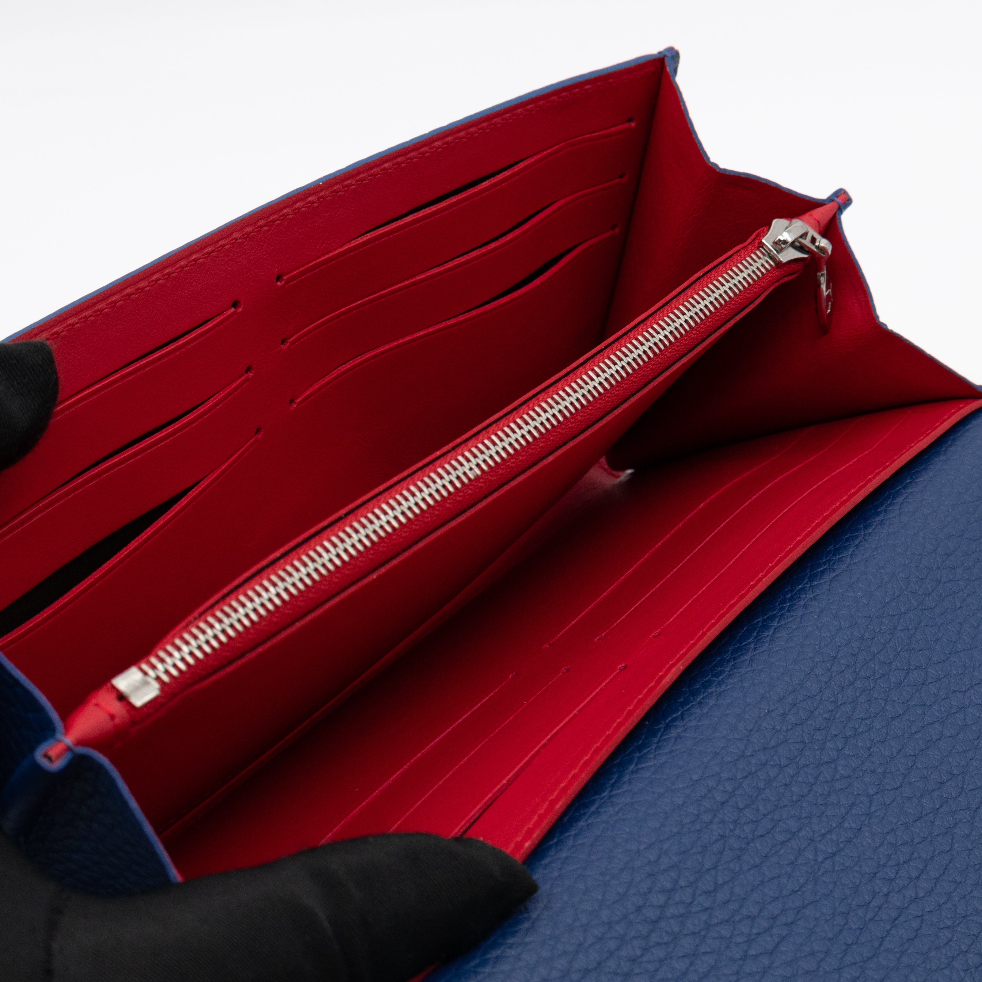 Capucines Wallet Blue Taurillon Leather
