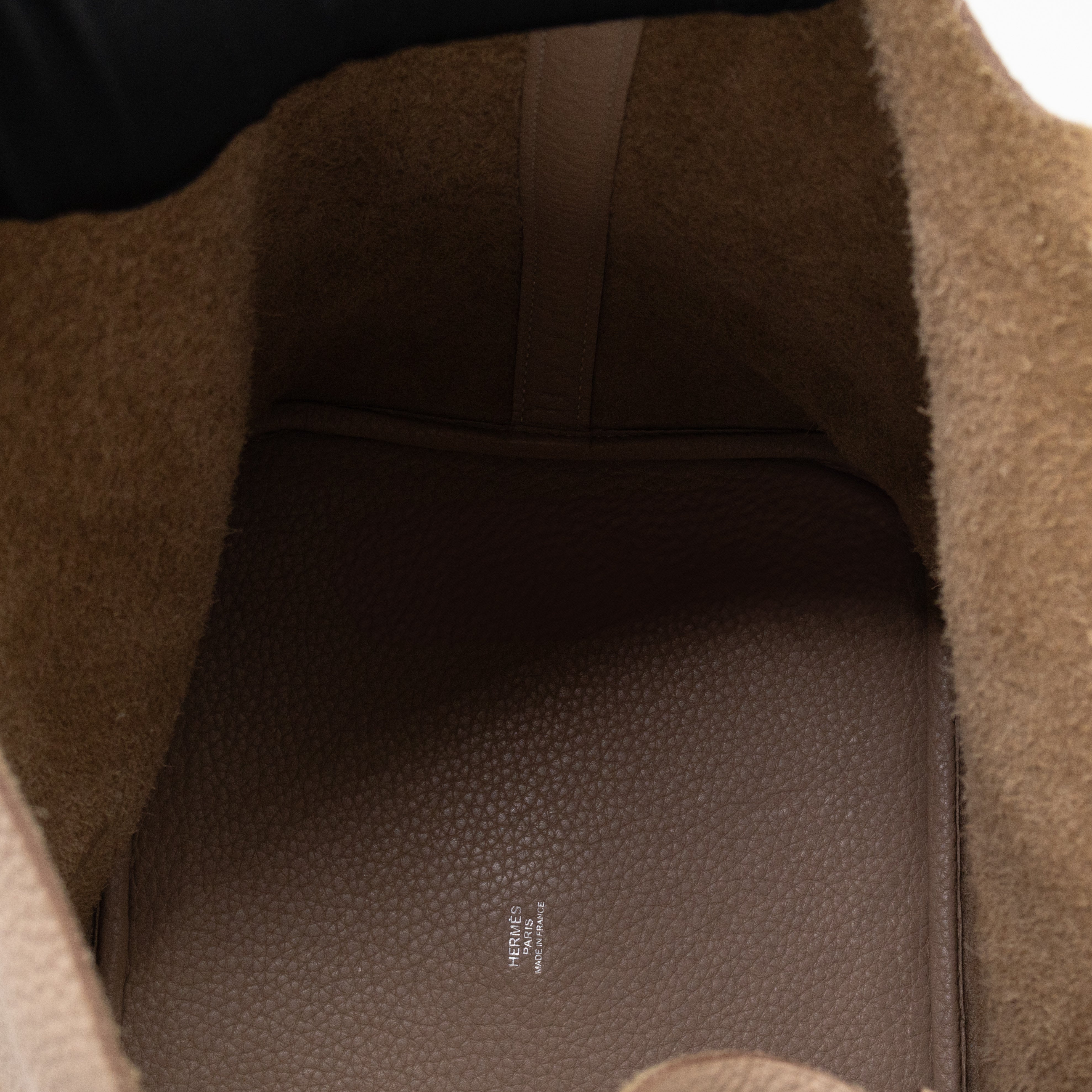 Picotin Lock 26 GM Argile Taurillon Clemence