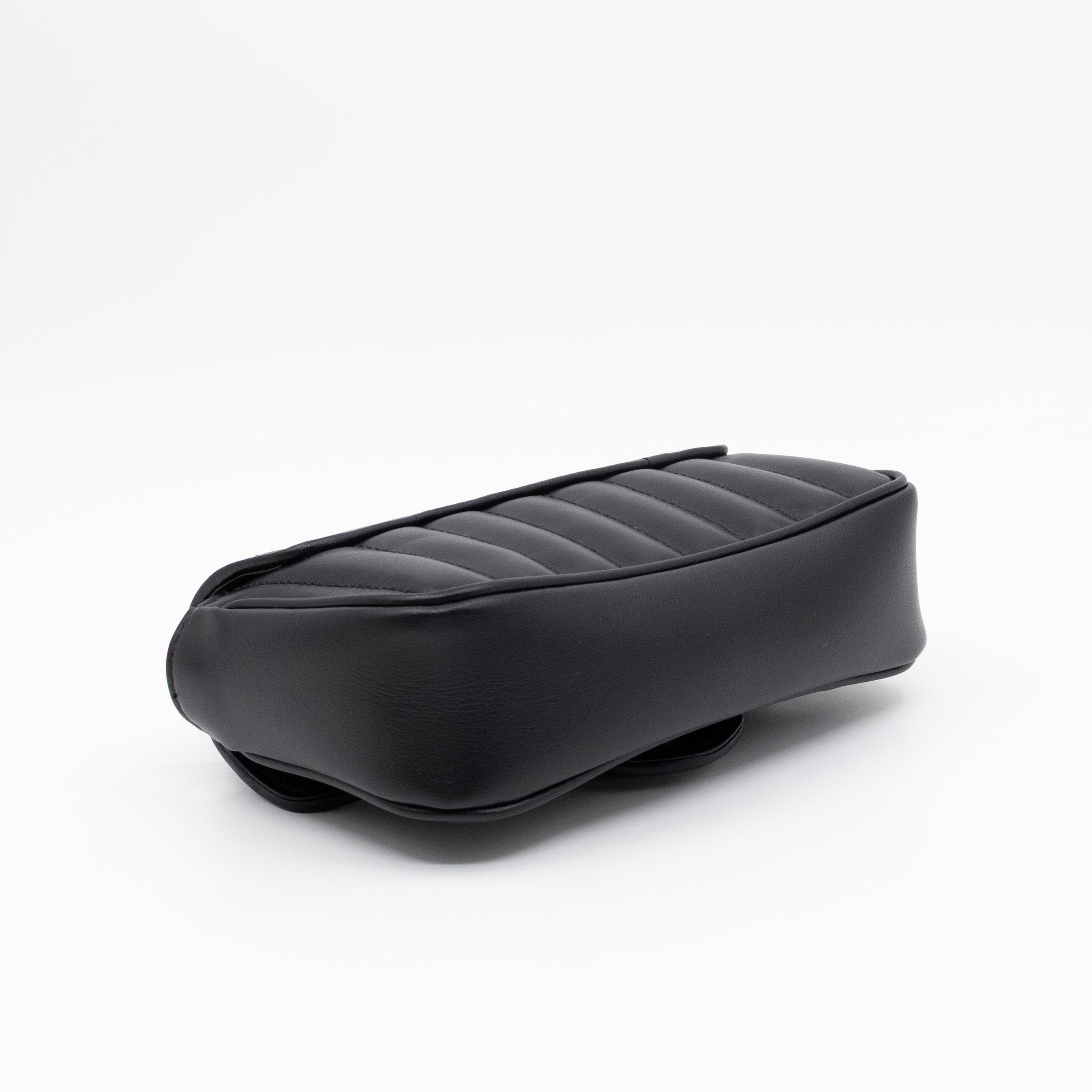 GG Marmont Flap Matelassé Super Mini Black Leather