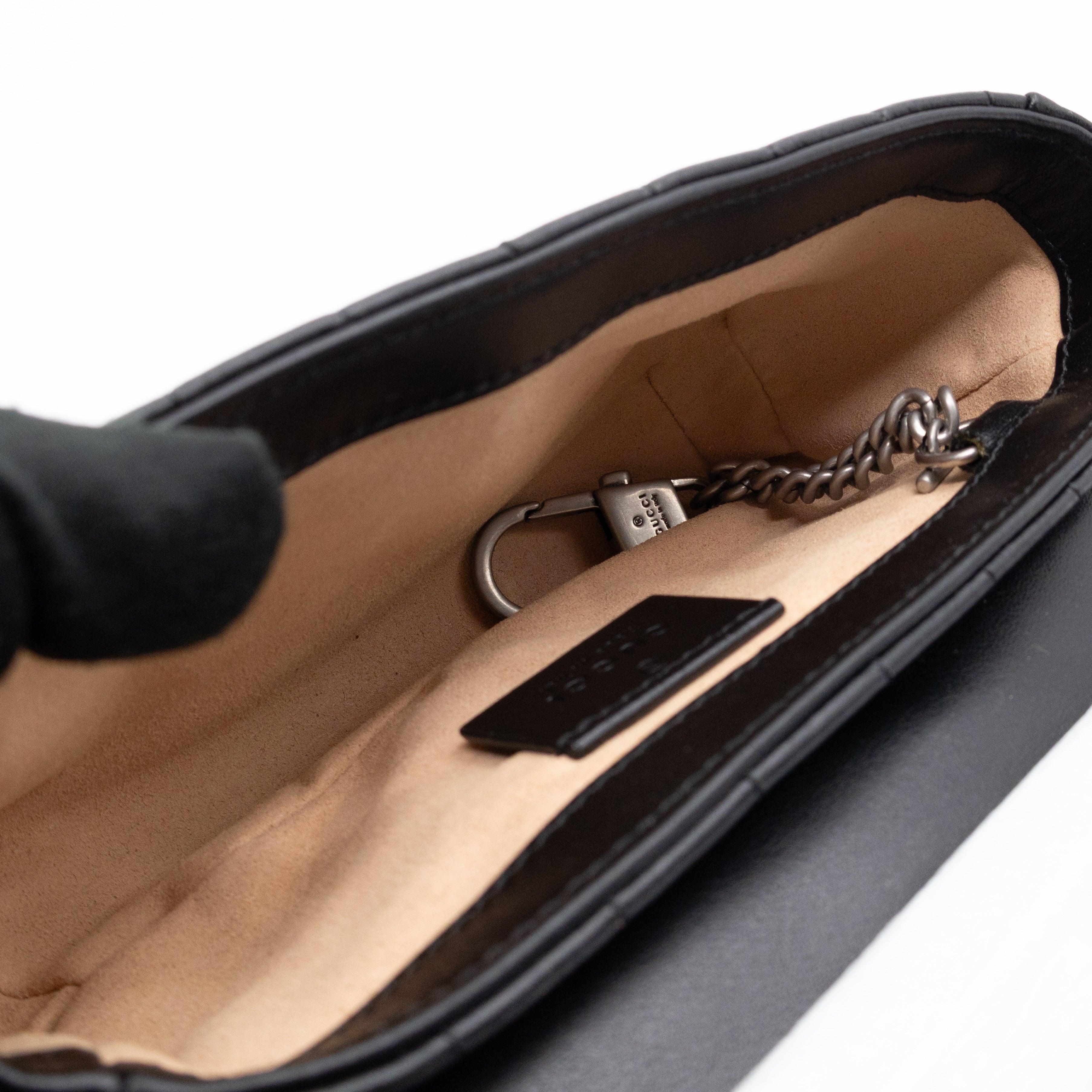 GG Marmont Flap Matelassé Super Mini Black Leather