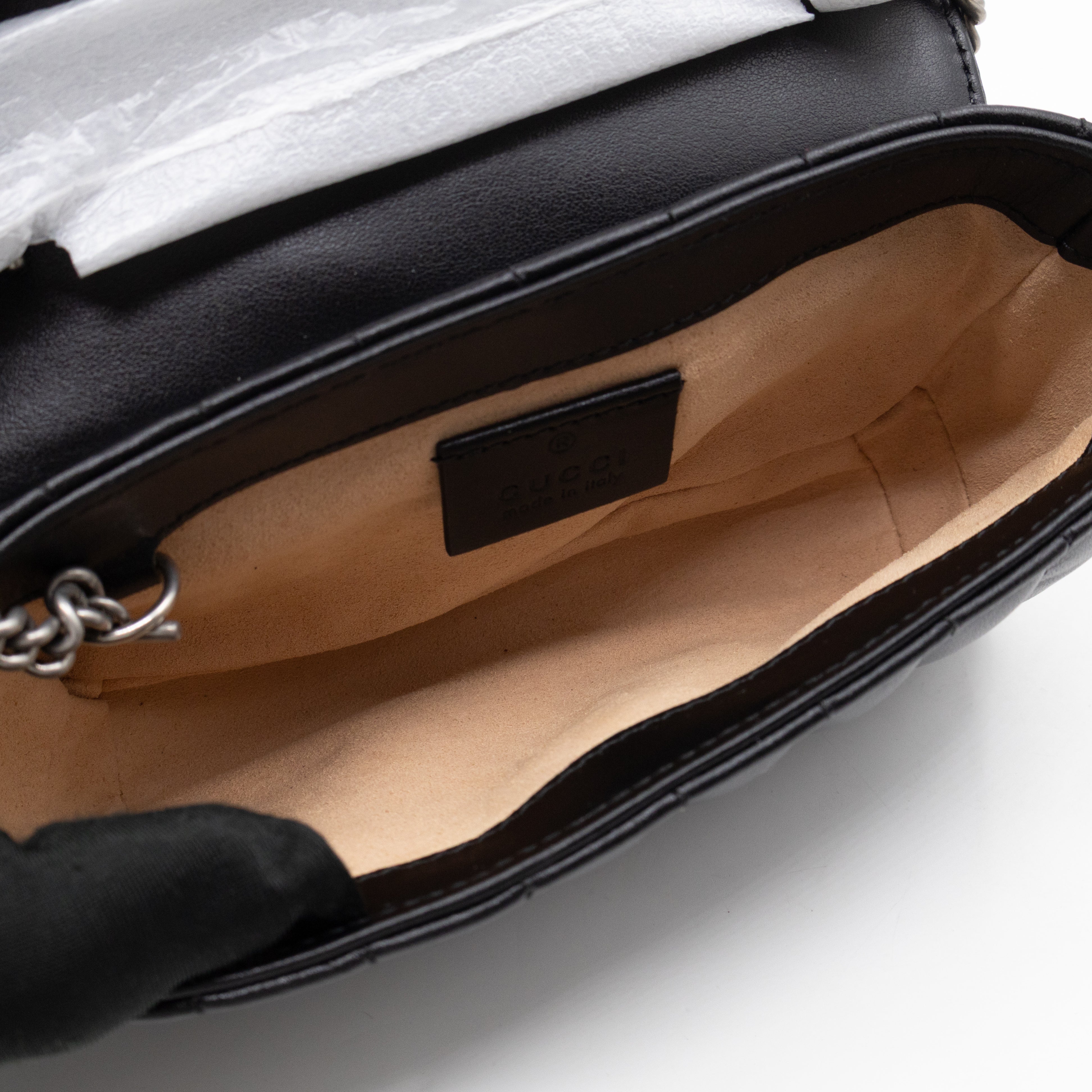 GG Marmont Flap Matelassé Super Mini Black Leather