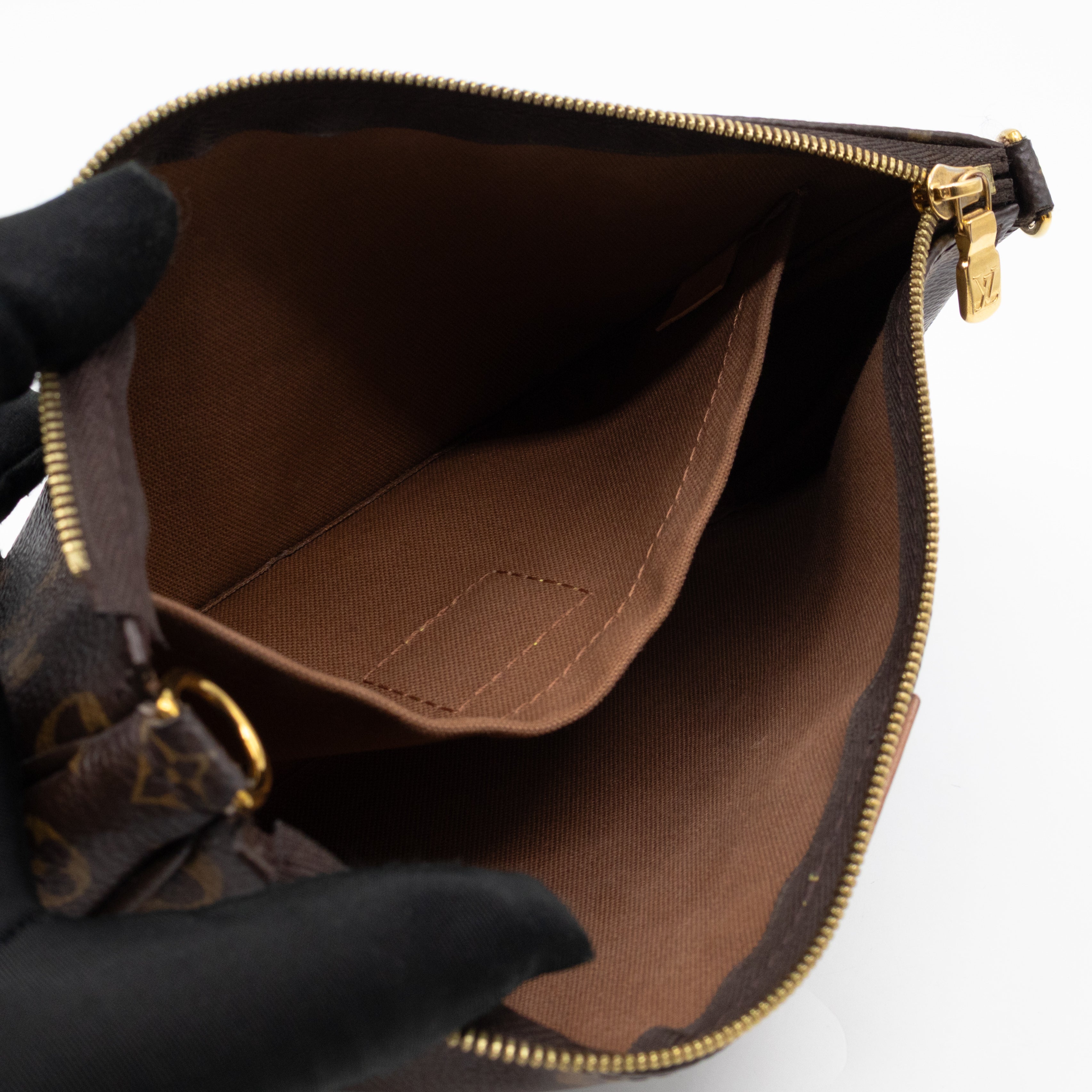 Pochette with Bandouliere and Coin Purse Monogram Kaki