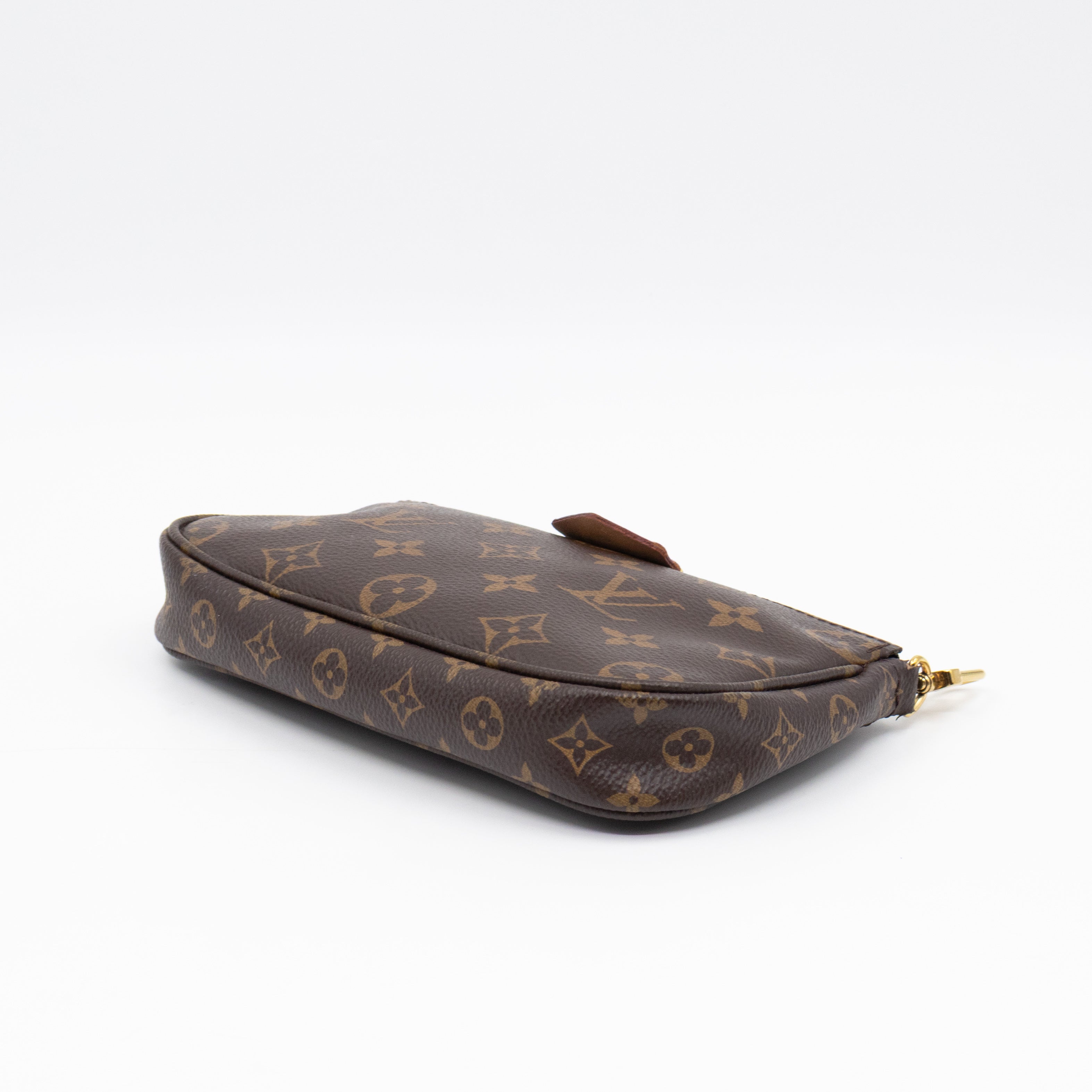 Pochette with Chain Monogram