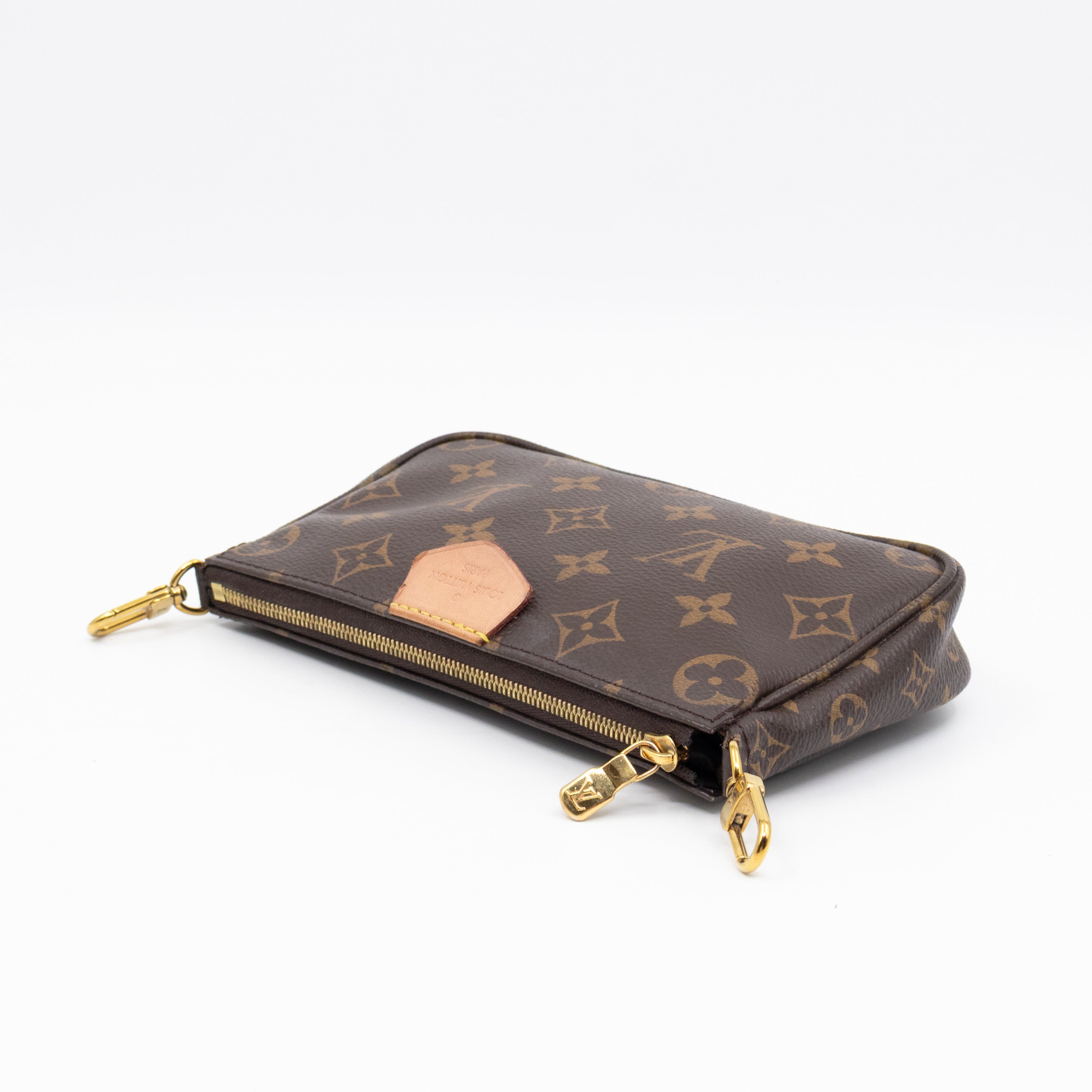 Pochette with Chain Monogram