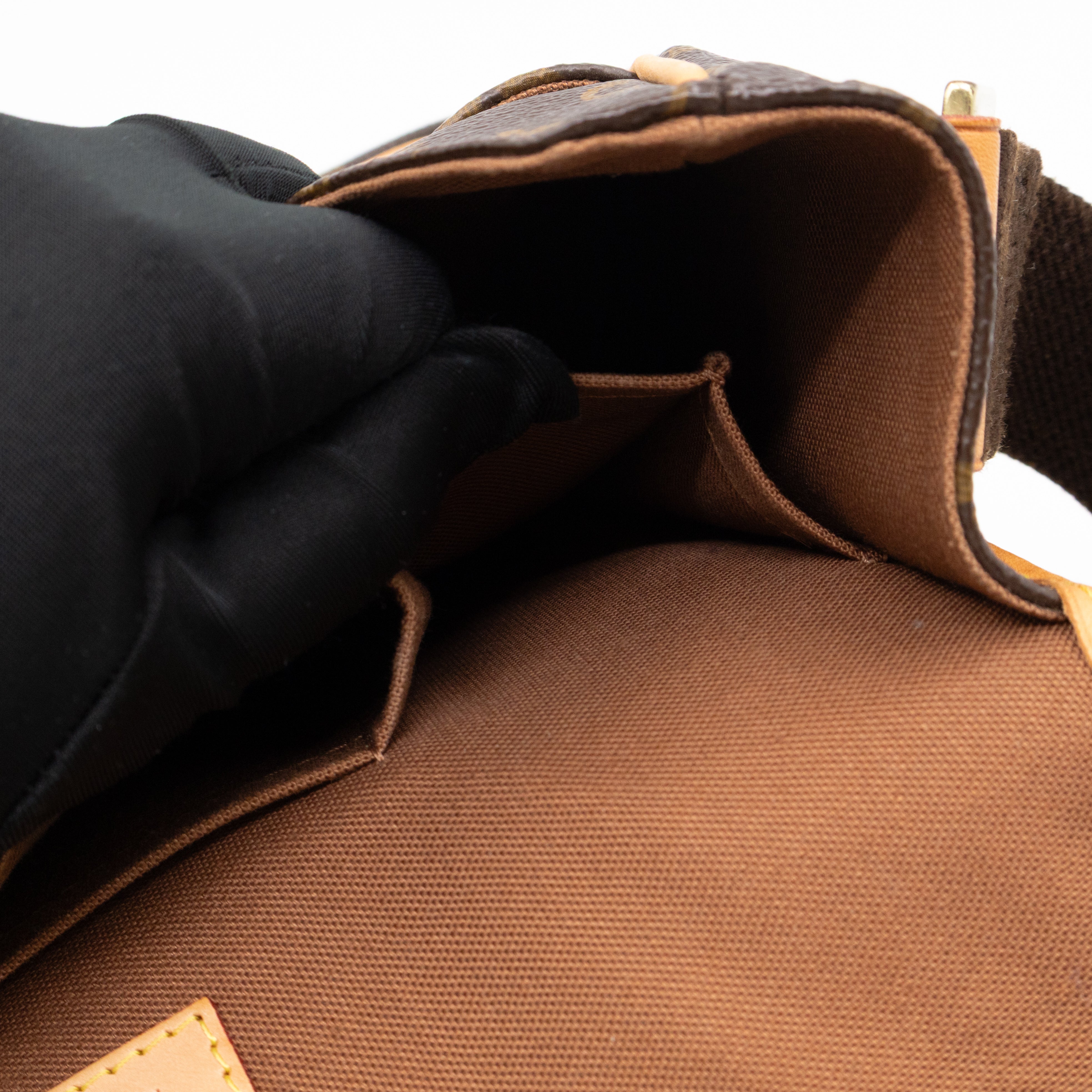 Messenger Bosphore PM Monogram