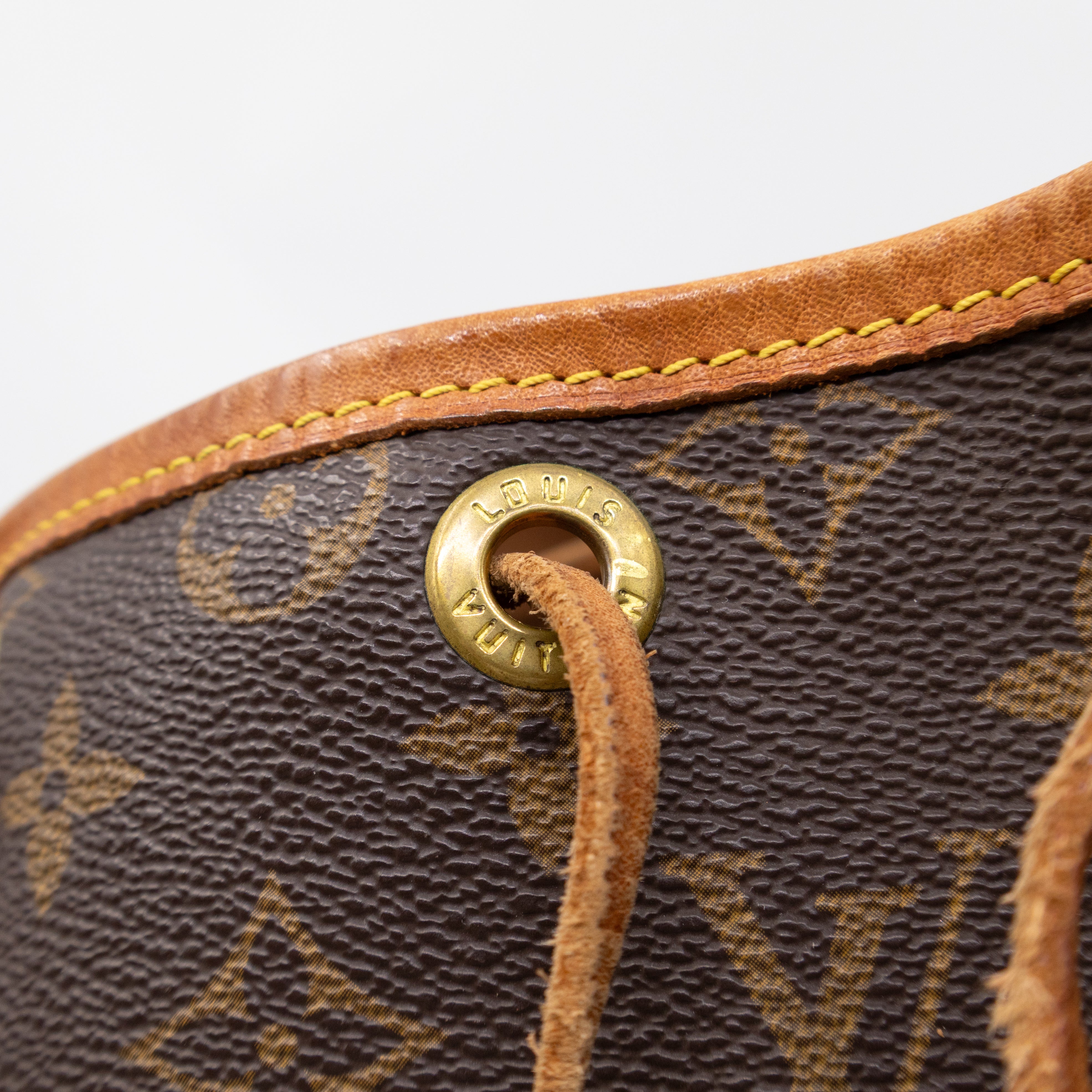 Noe Monogram