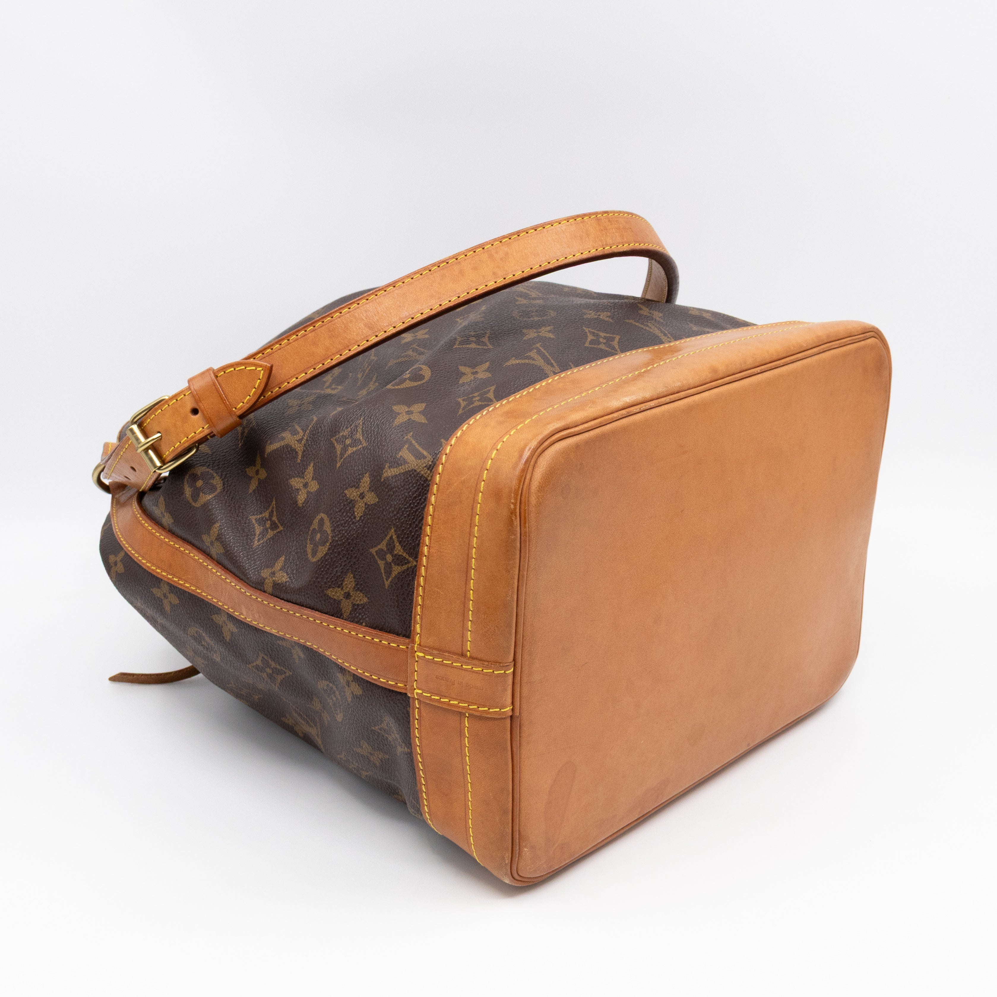 Noe Monogram