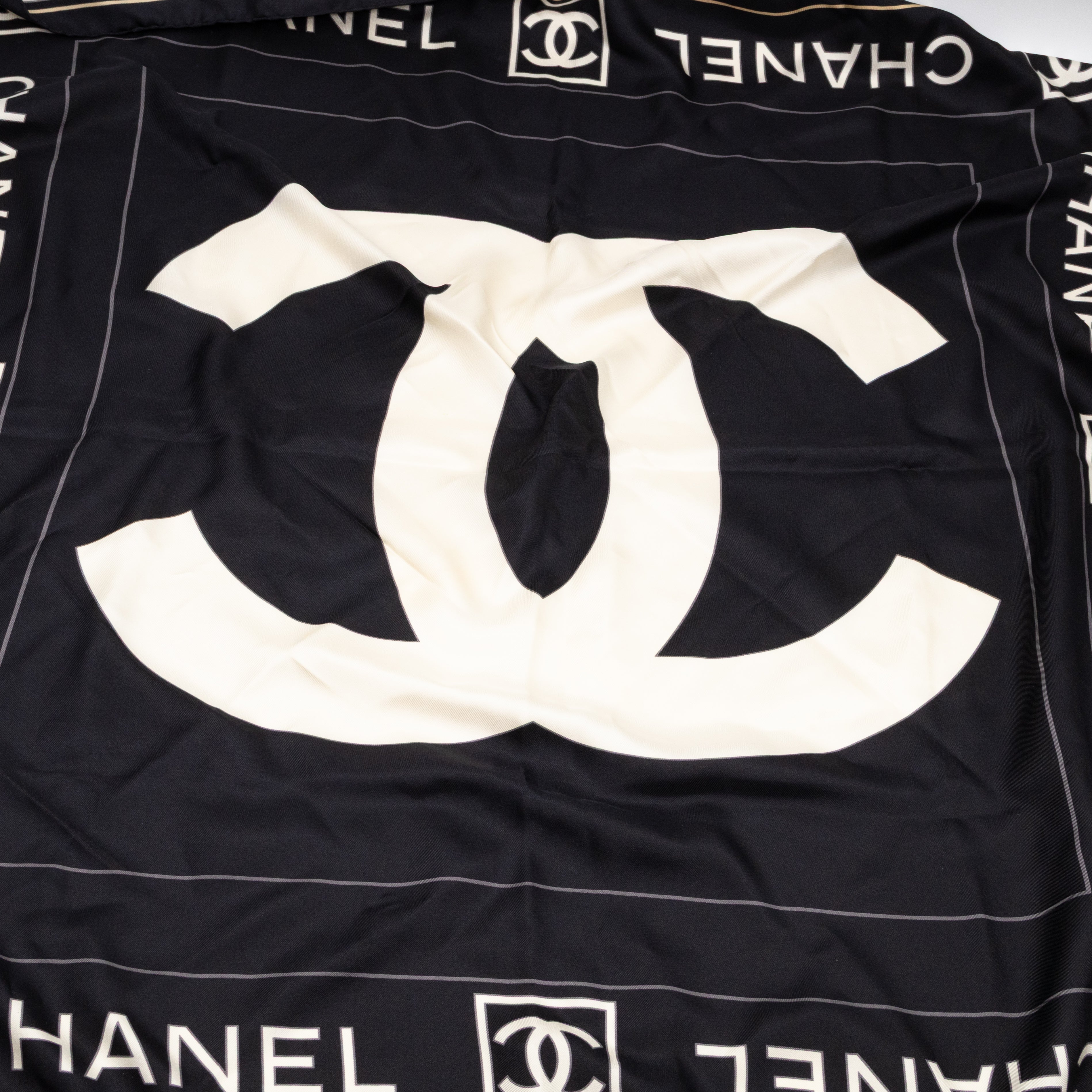 CC Logo Silk Square Scarf Black & White 90 cm