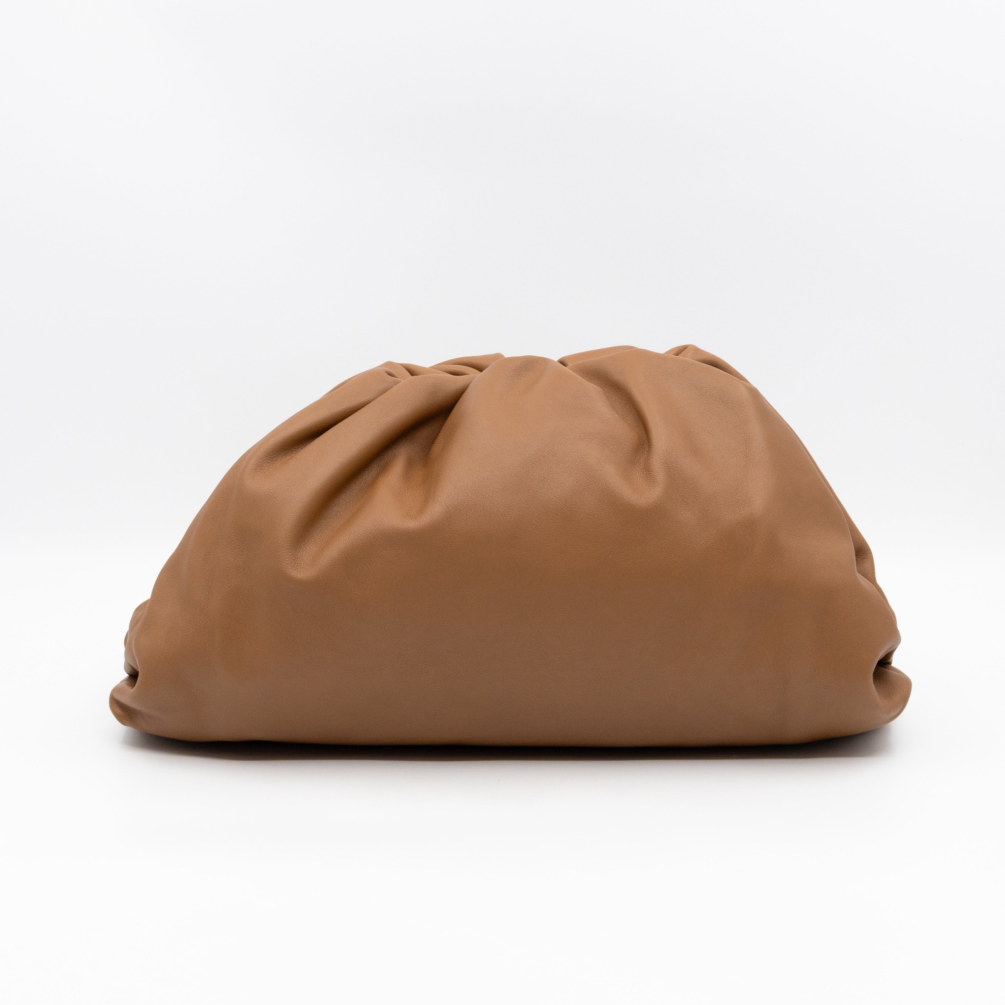 The Pouch Smooth Camello Leather