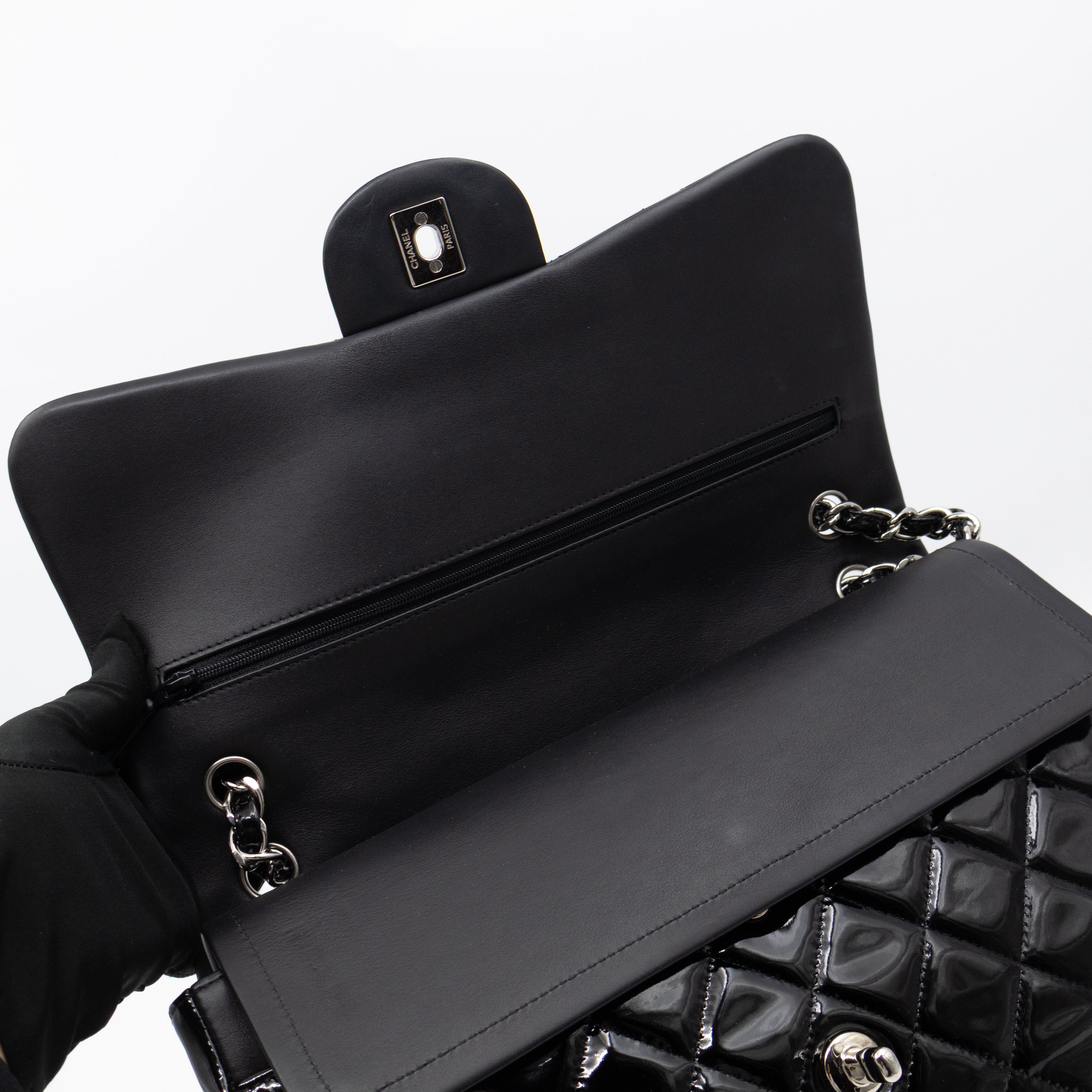 Classic Double Flap Jumbo Black Patent Leather